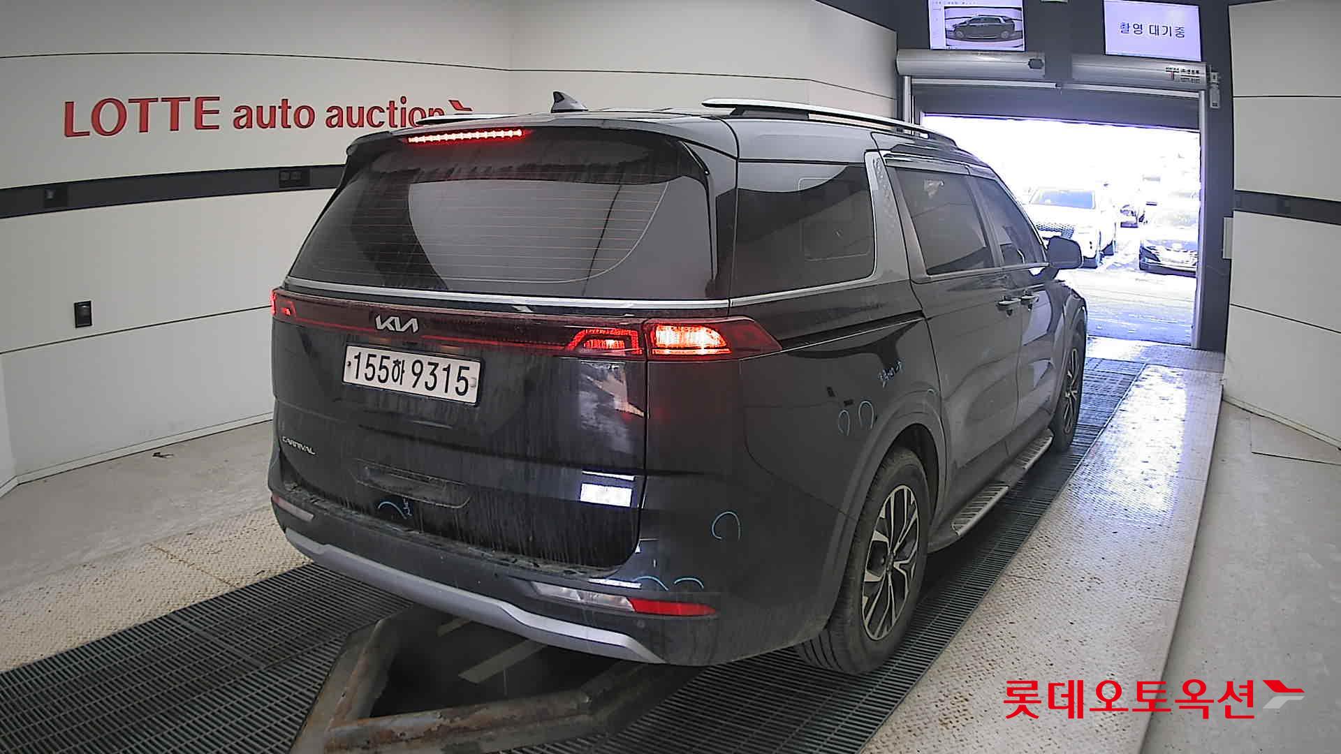 Kia Carnival id 3633651 из Кореи 20