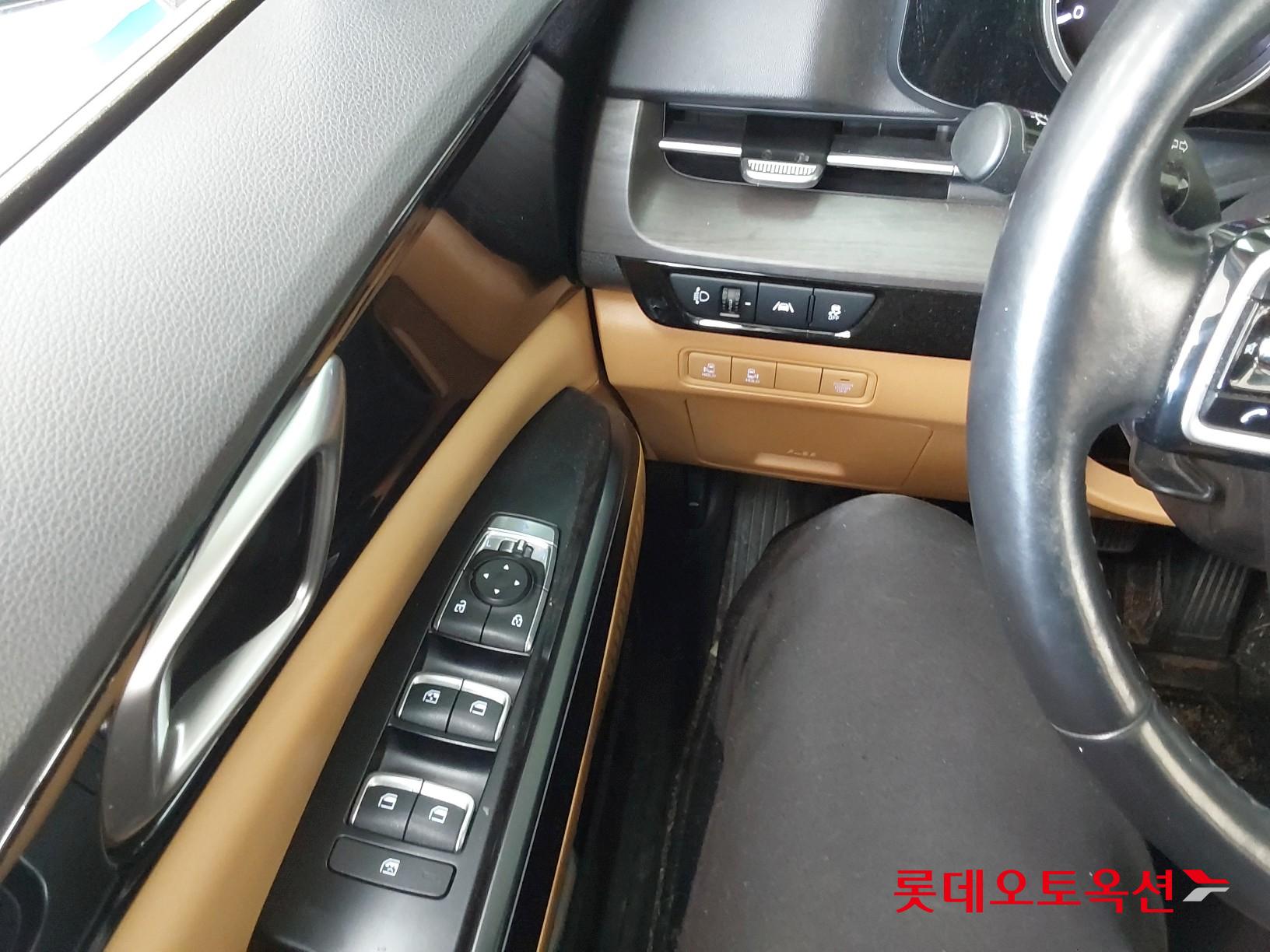 Kia Carnival id 3633651 из Кореи 28