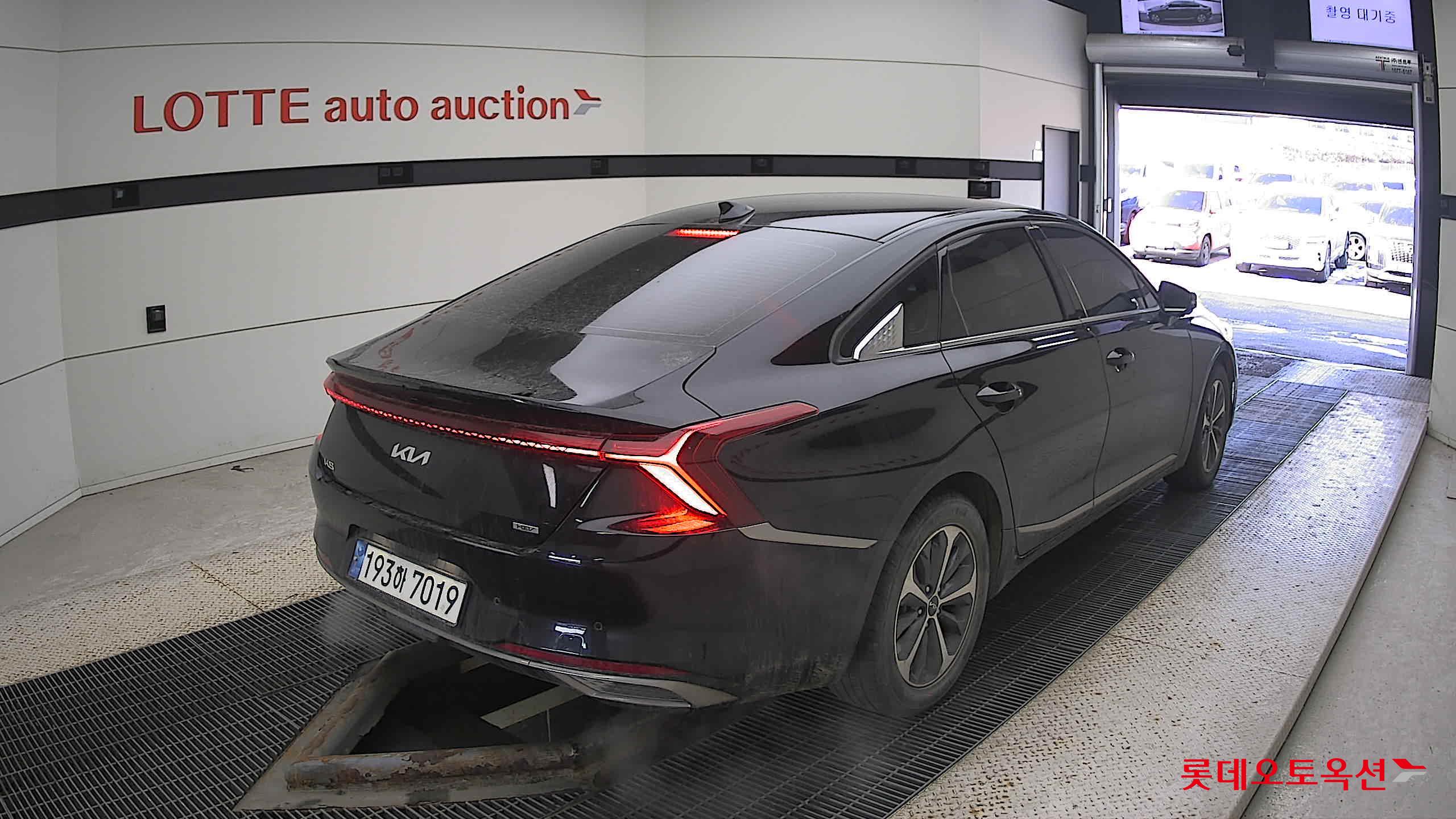 Kia K8 Hybrid 2022 Aurora Black Pearl из Кореи, фото 4