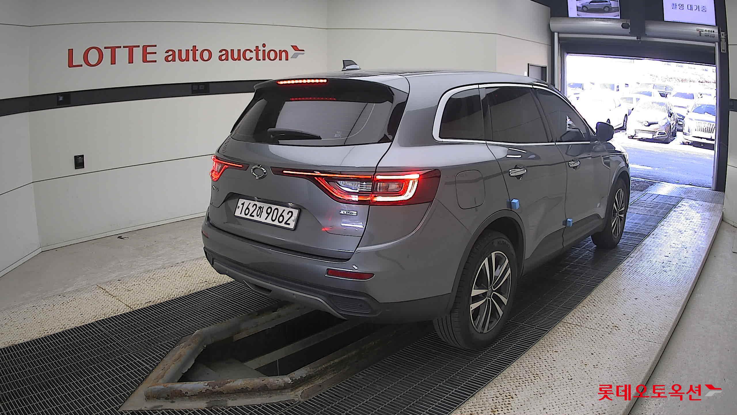 صورة إضافية