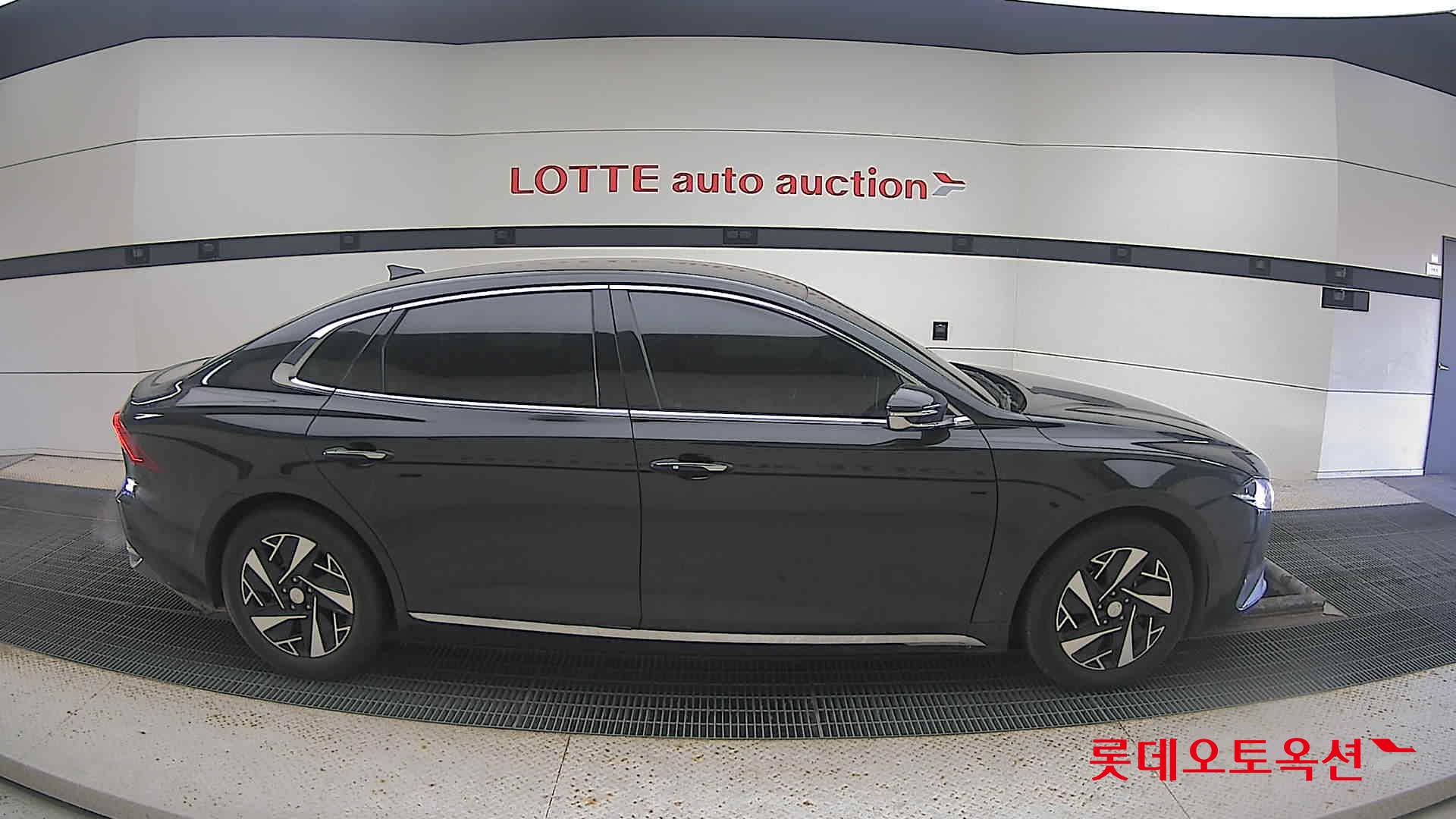 Hyundai Grandeur Hybrid 2022 Midnight Black Pearl из Кореи, фото 3