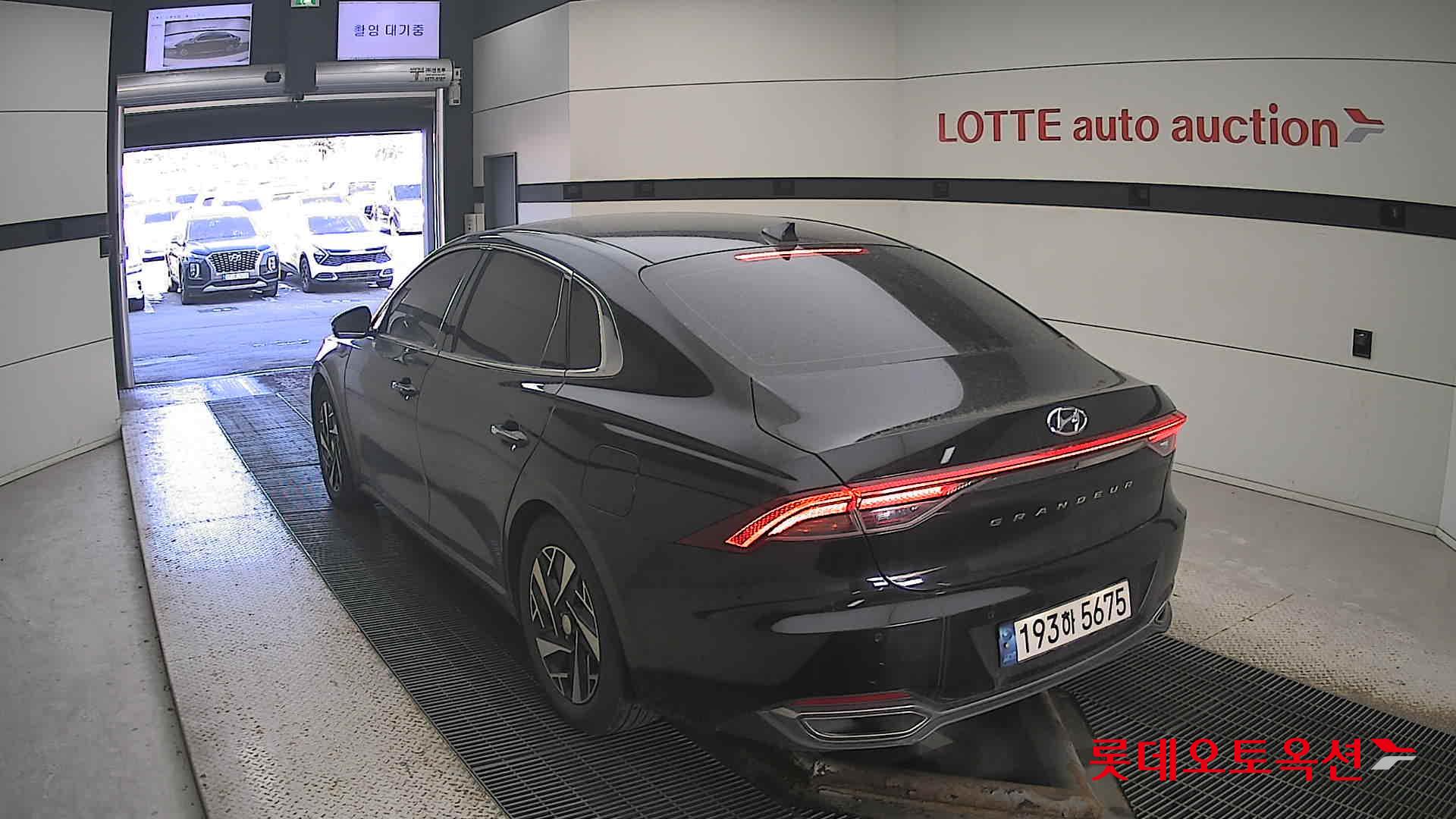 Hyundai Grandeur Hybrid id 3633555 из Кореи 9