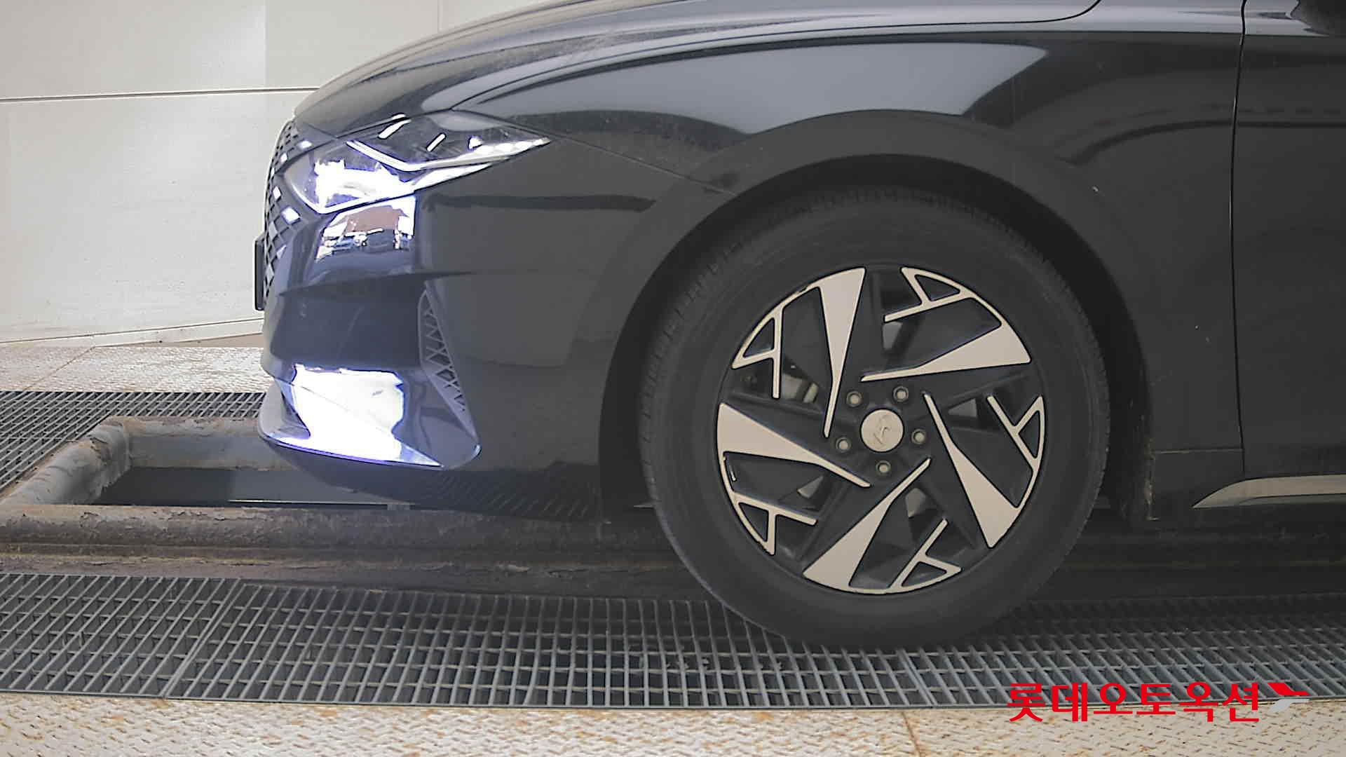 Hyundai Grandeur Hybrid id 3633555 из Кореи 21