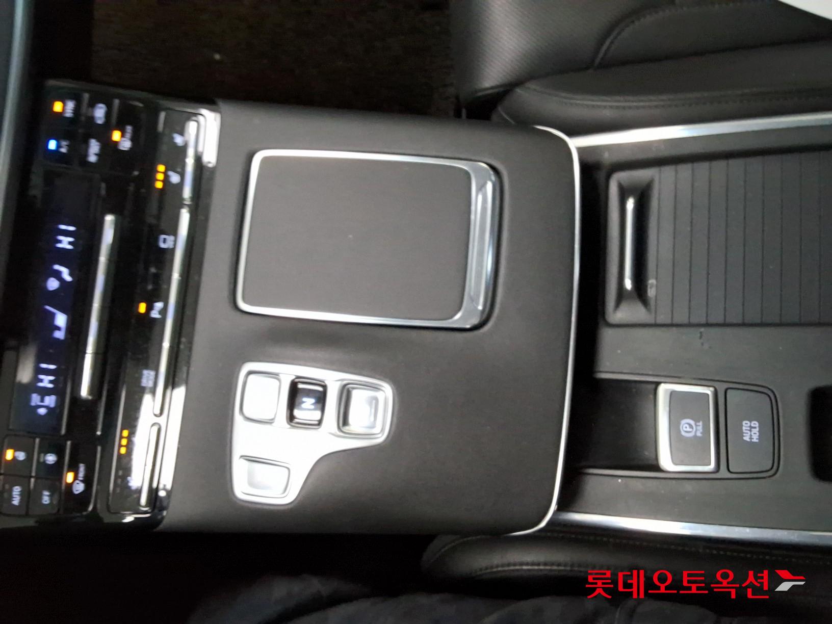 Hyundai Grandeur Hybrid id 3633555 из Кореи 31