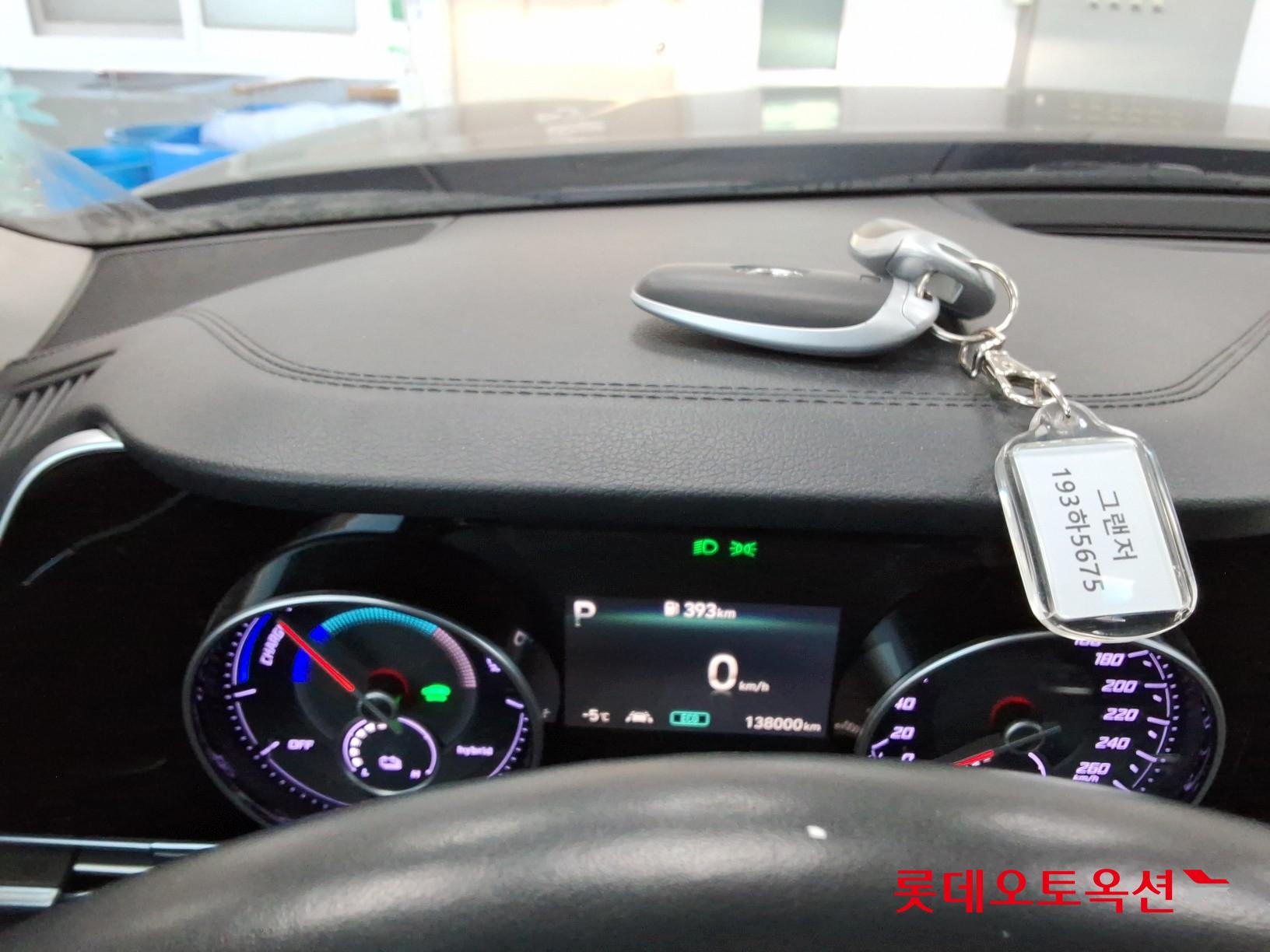 Hyundai Grandeur Hybrid id 3633555 из Кореи 33