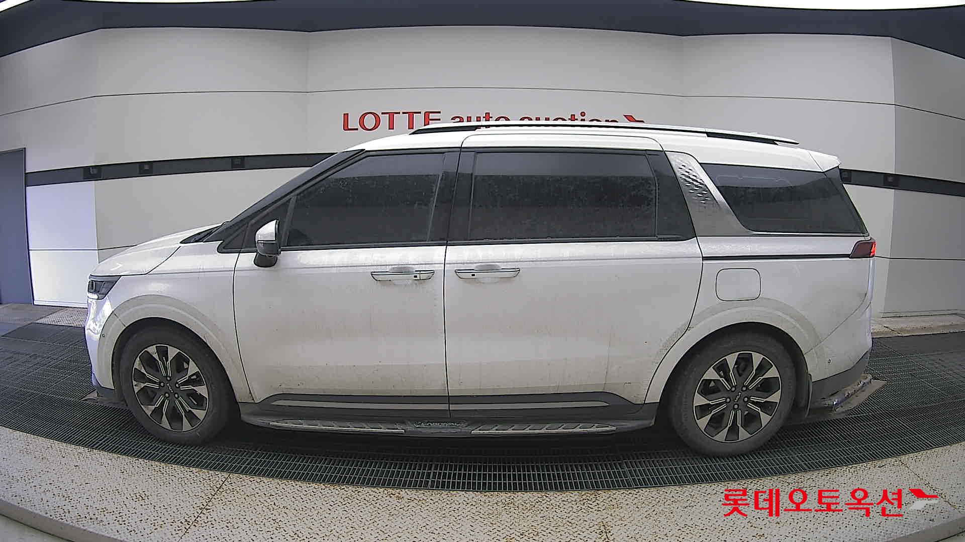 Kia Carnival Limousine id 3628768 из Кореи 7