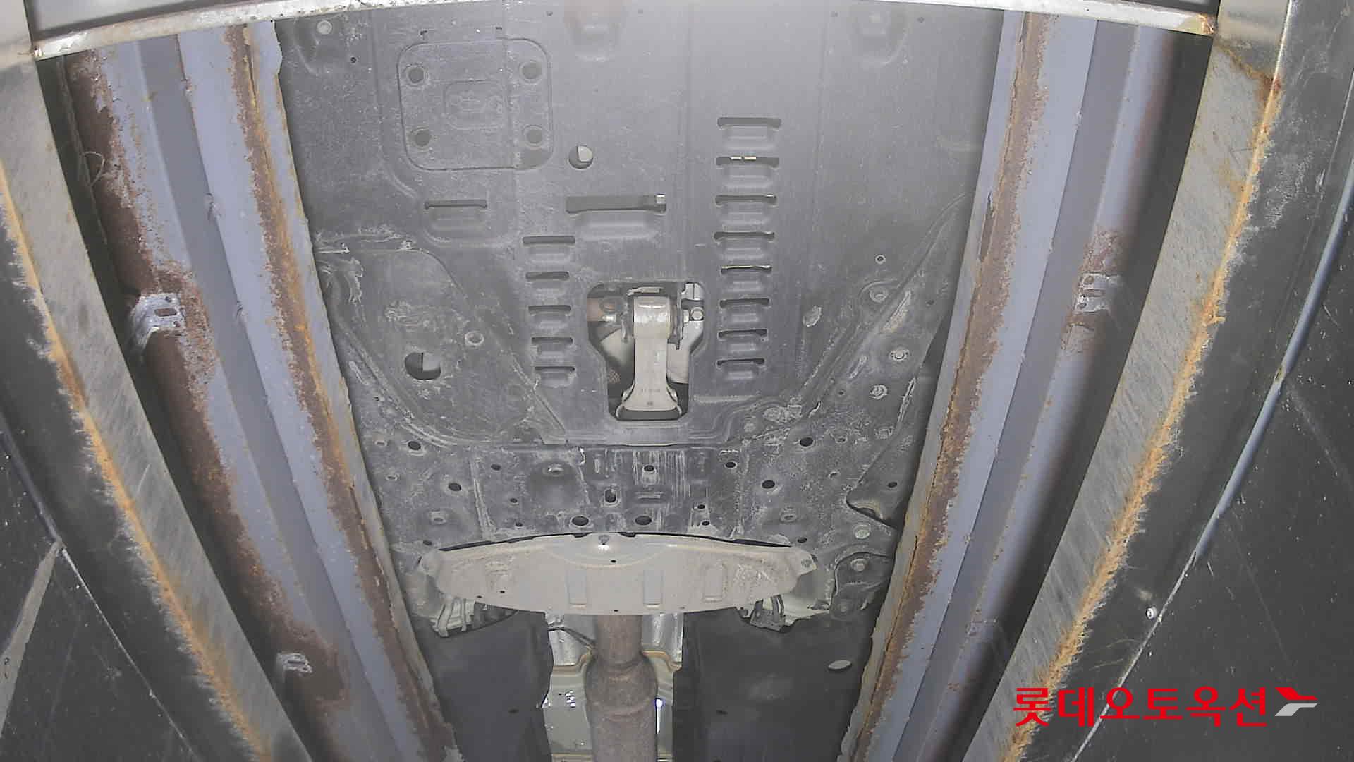 Kia Carnival Limousine id 3628768 из Кореи 26