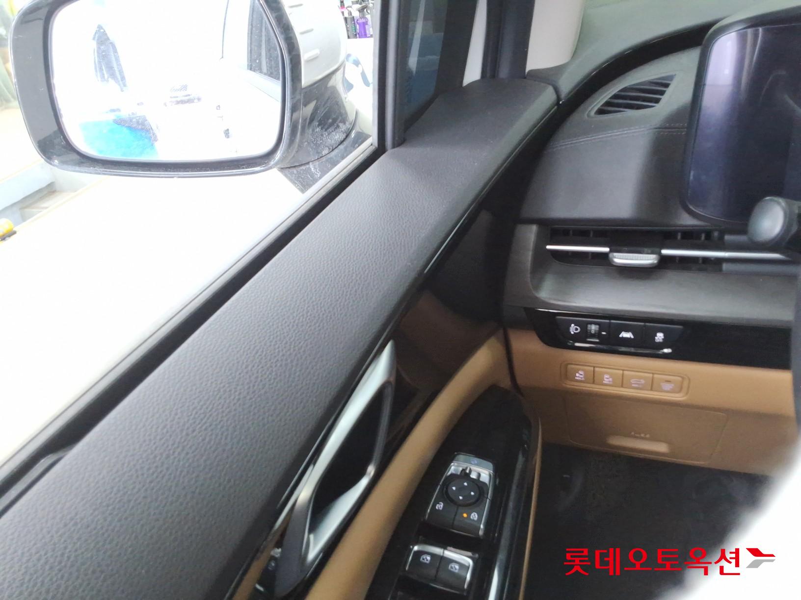 Kia Carnival Limousine id 3628768 из Кореи 28