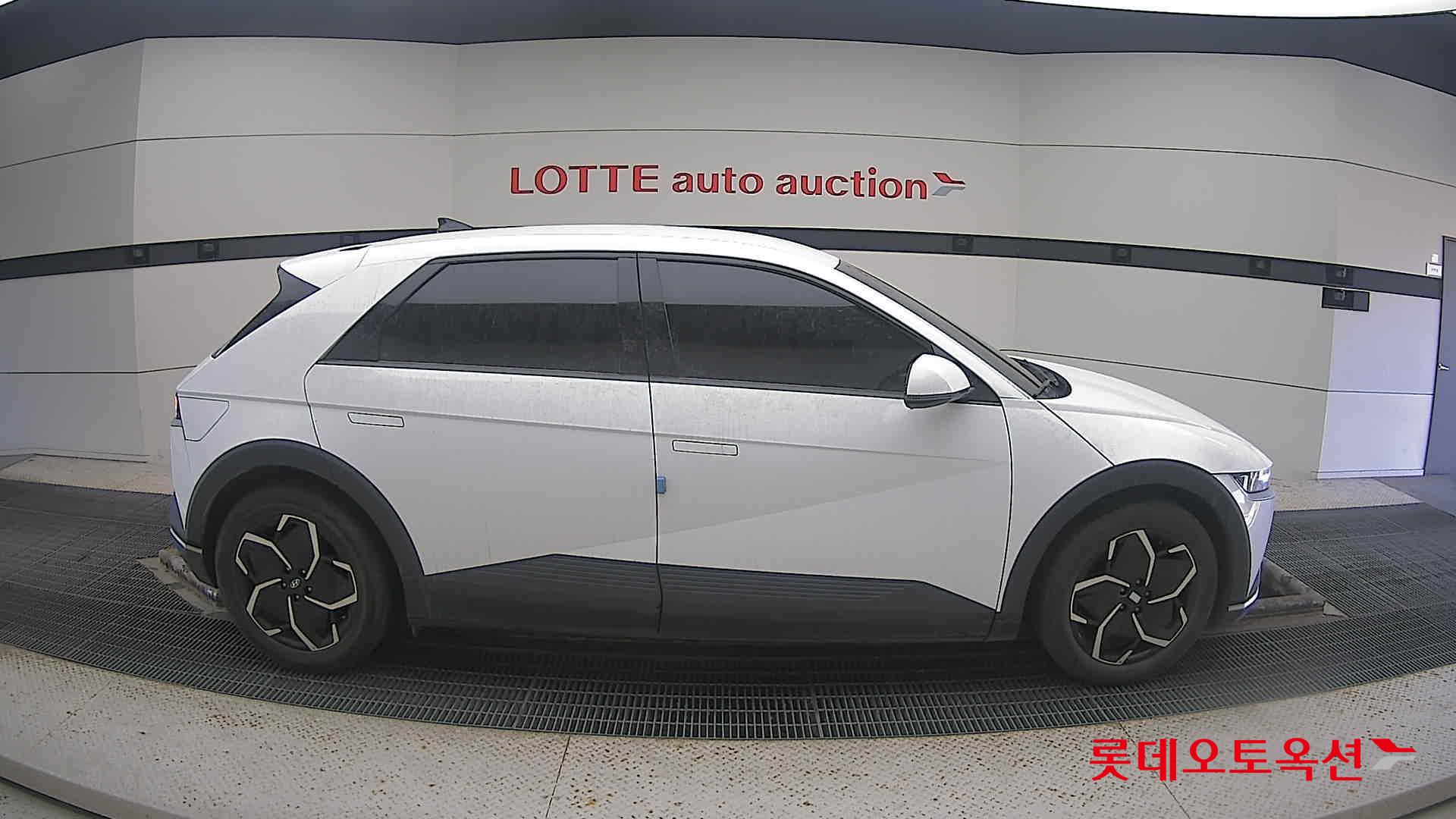 Hyundai IONIQ 5 2022 Atlas White из Кореи, фото 3