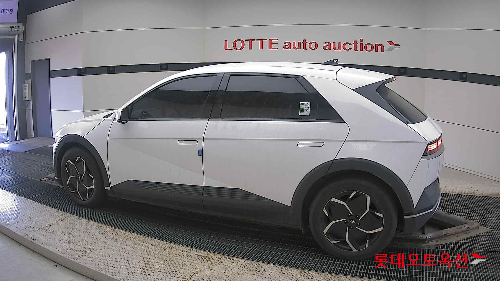 Hyundai IONIQ 5 id 3633596 из Кореи 11