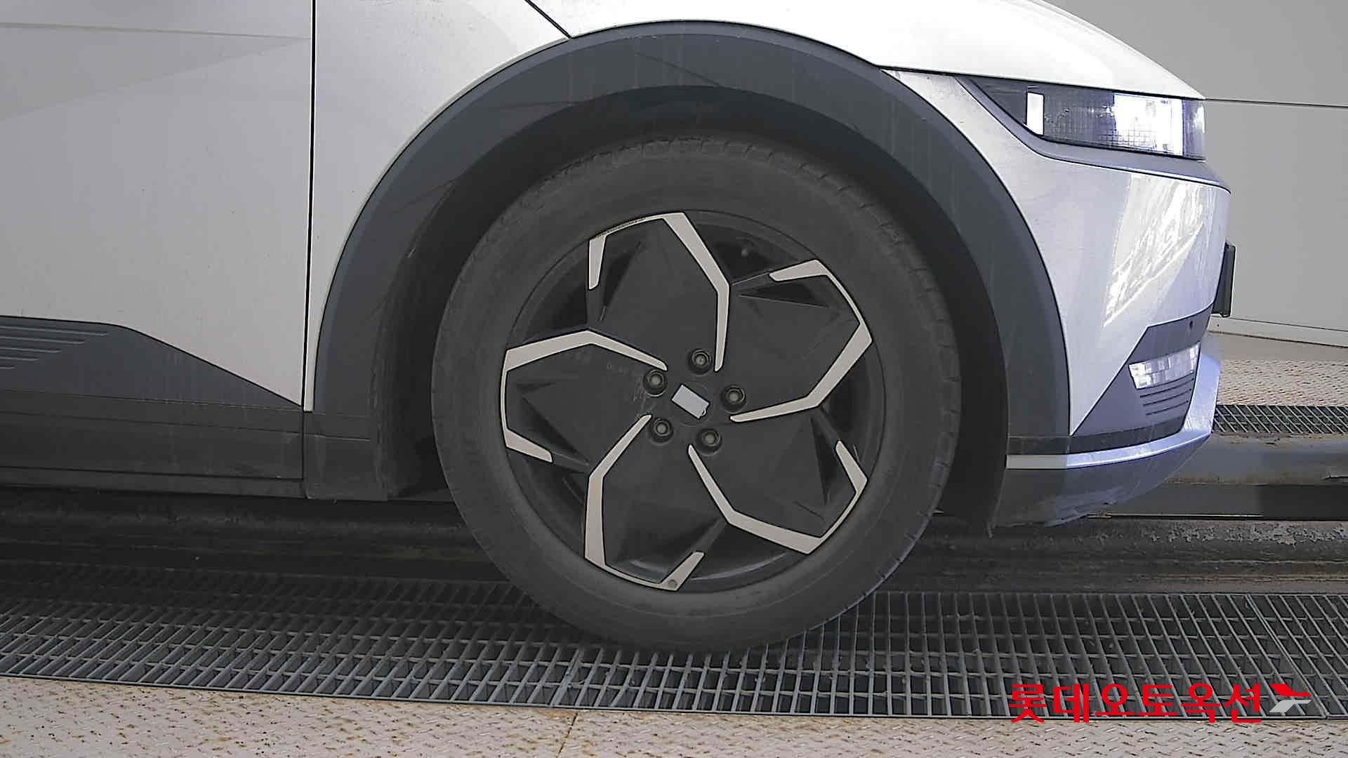 Hyundai IONIQ 5 id 3633596 из Кореи 23