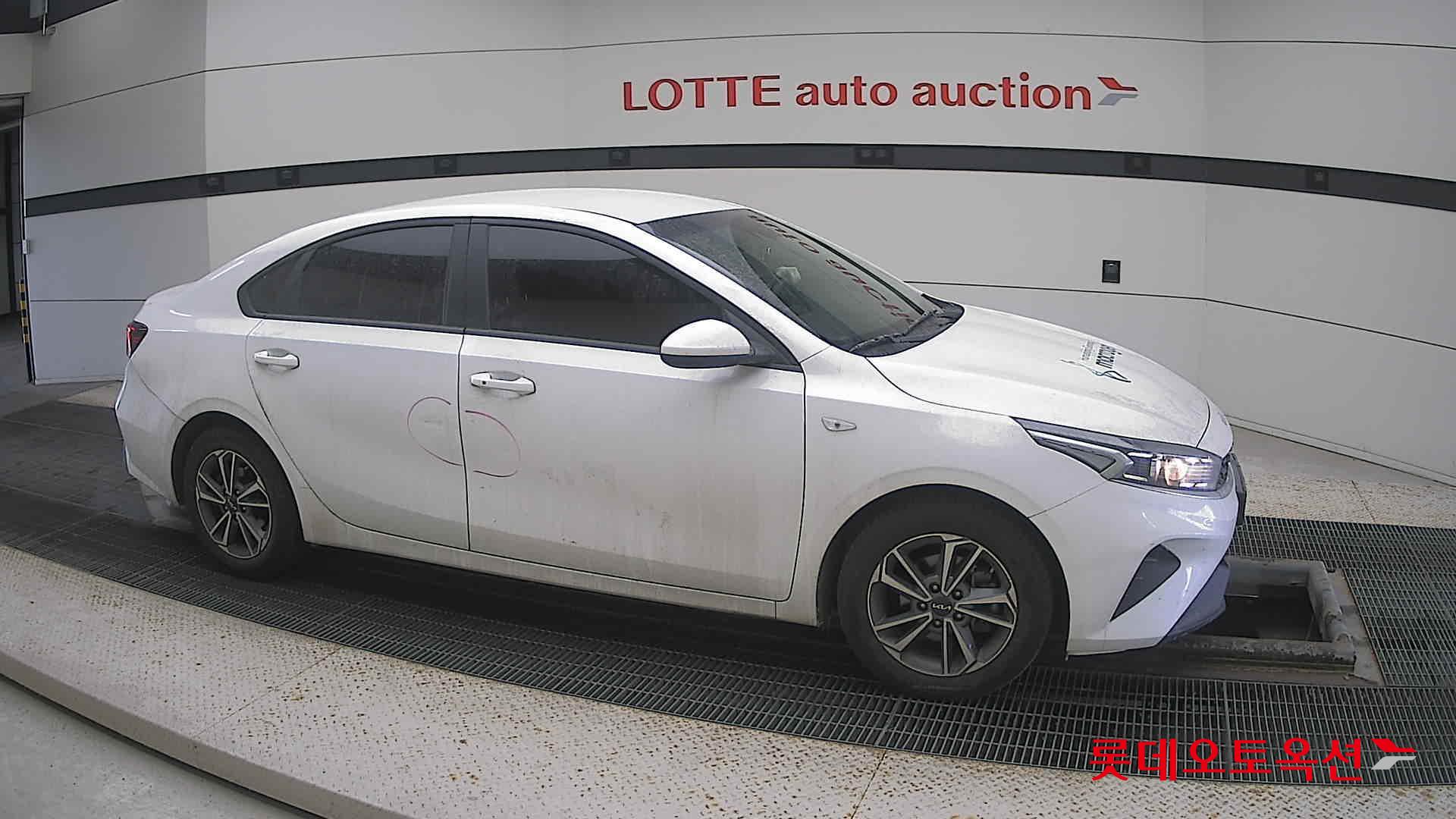 Kia K3 id 3633617 из Кореи 17