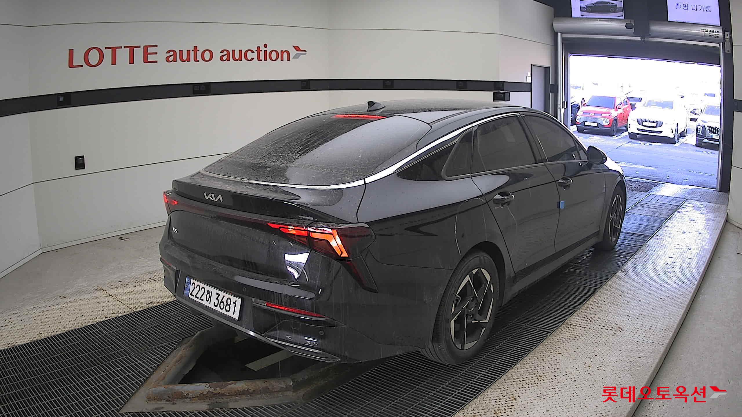 Kia K5 2024 Aurora Black Pearl из Кореи, фото 4