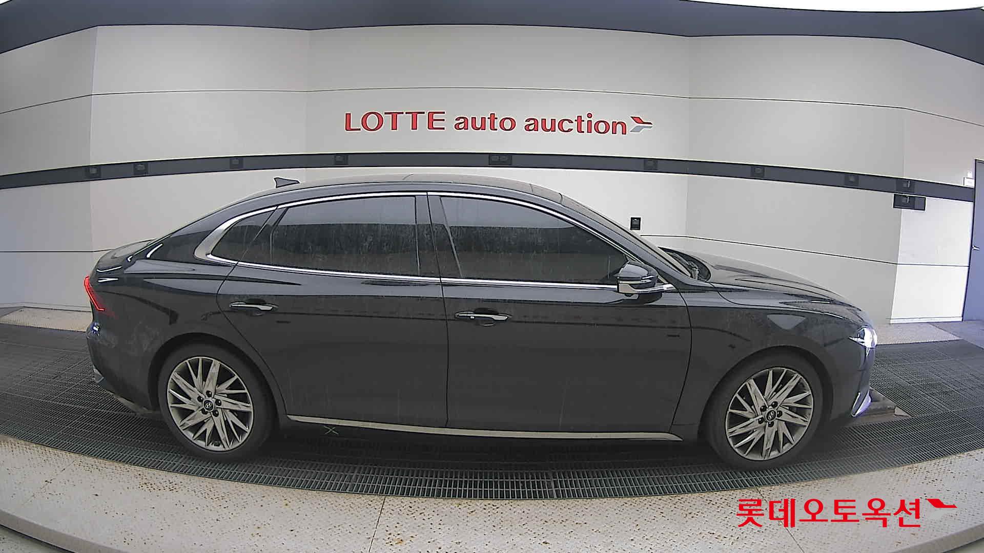 Hyundai Grandeur 2023 Midnight Black Pearl из Кореи, фото 3