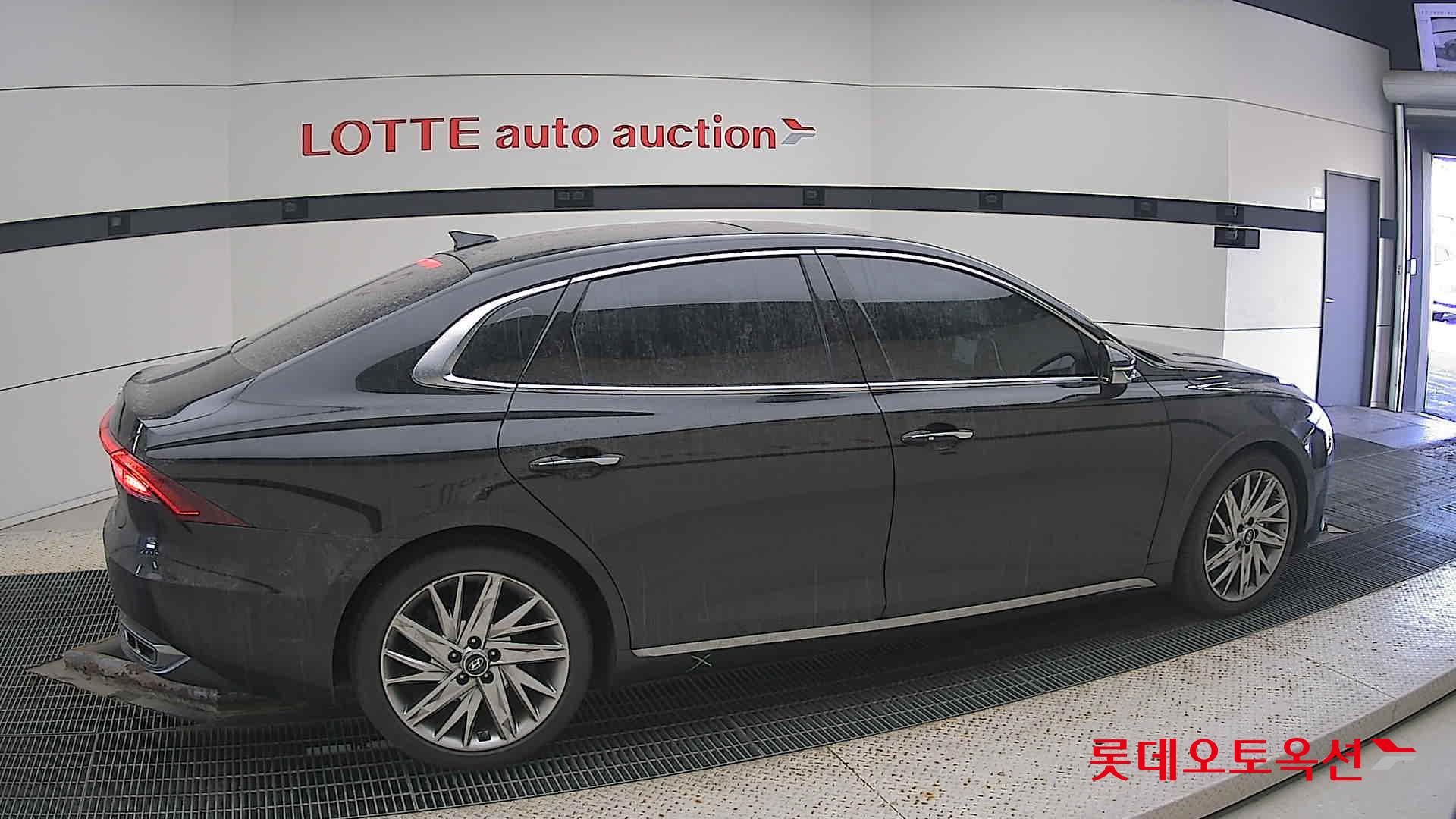 Hyundai Grandeur id 3633587 из Кореи 18