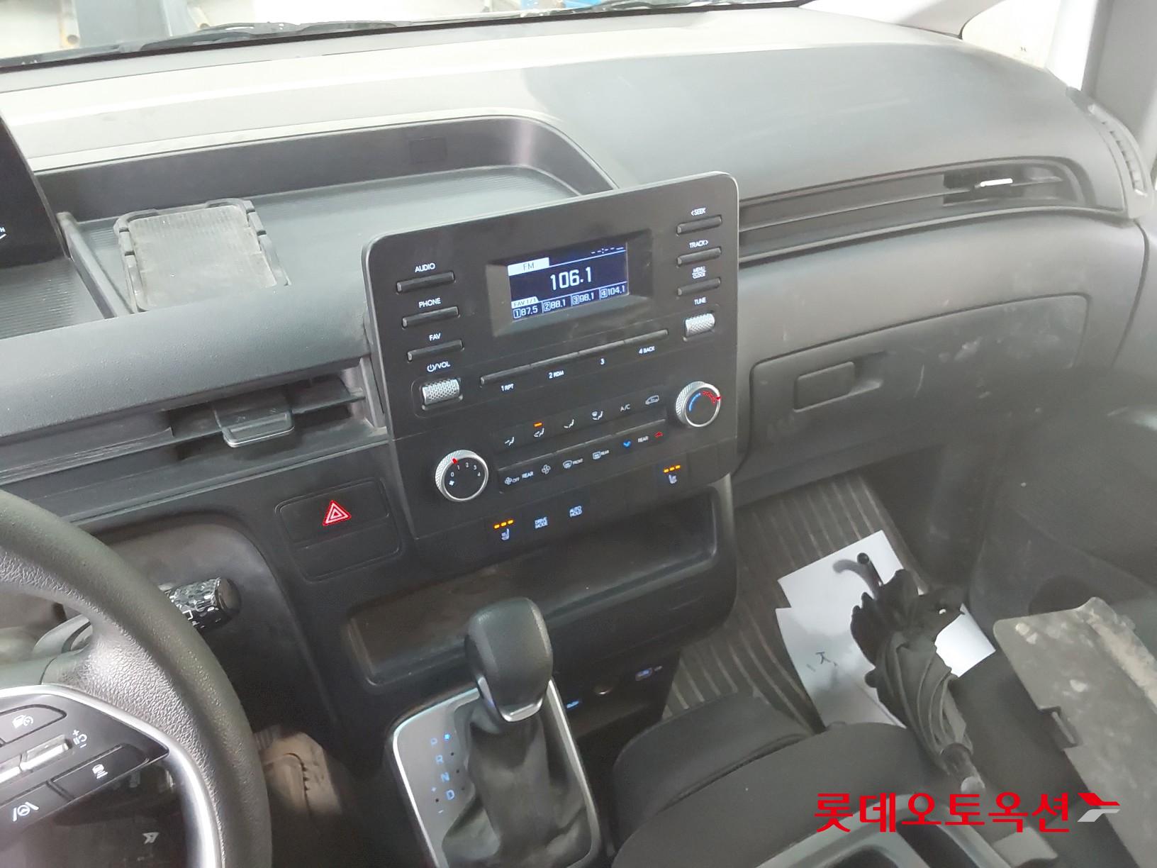 Hyundai Staria id 3633570 из Кореи 31