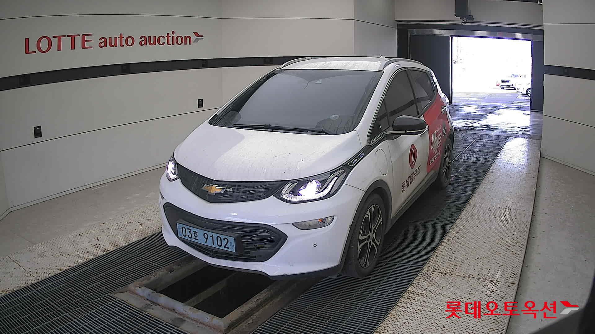 Korea G M Bolt (EV) 2021 Pure White из Кореи