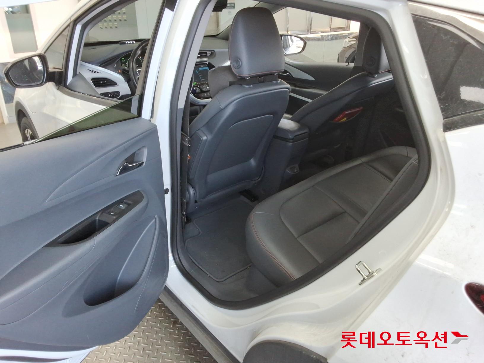 Korea G M Bolt (EV) id 3628854 из Кореи 36