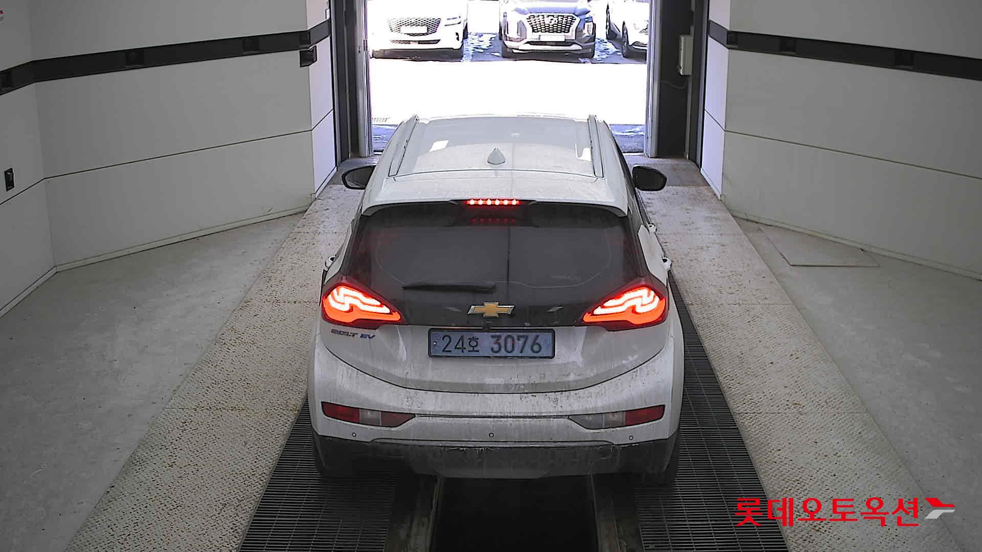 Korea G M Bolt (EV) 2021 Pure White из Кореи, фото 5