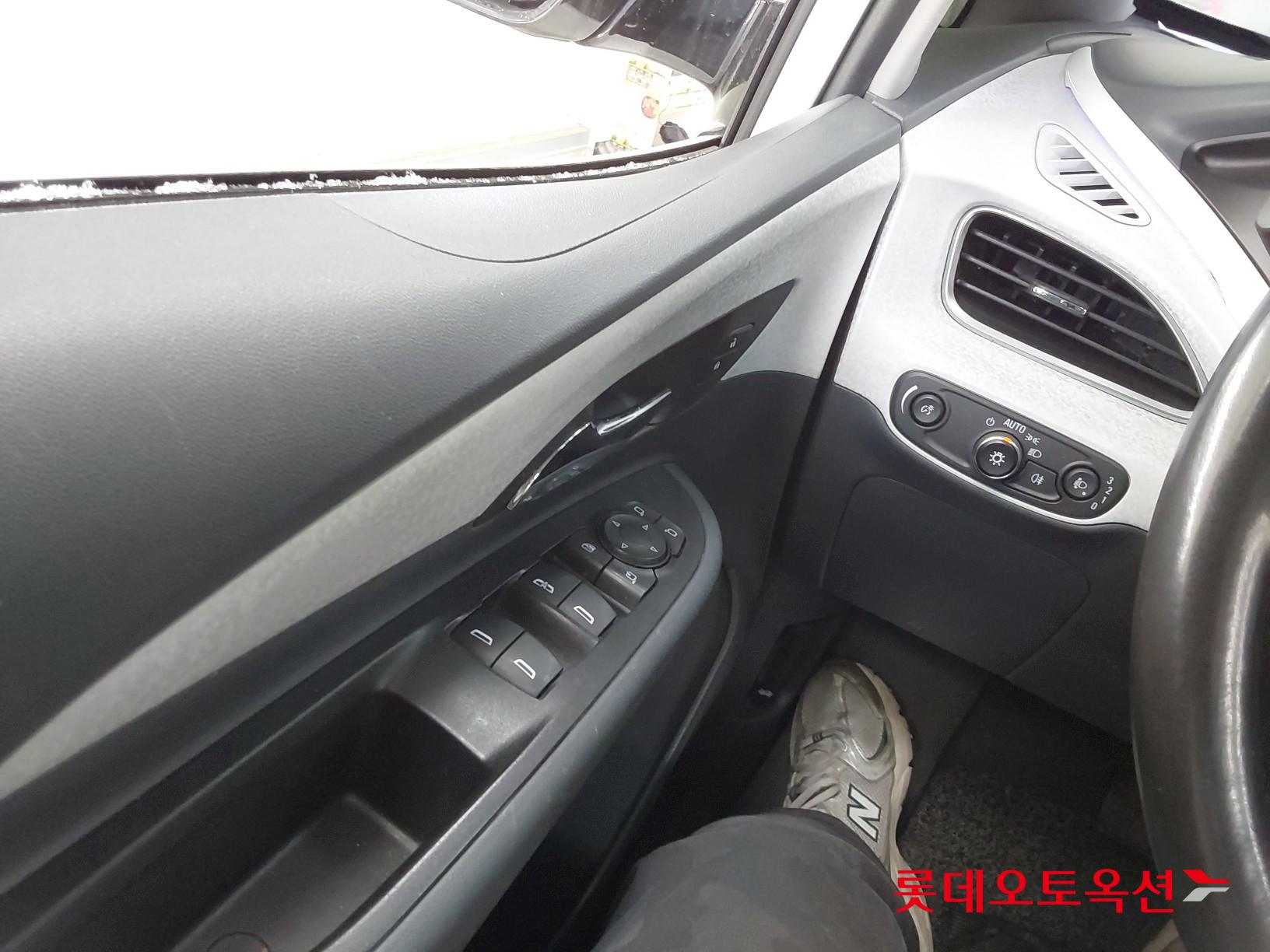 Korea G M Bolt (EV) id 3628851 из Кореи 28