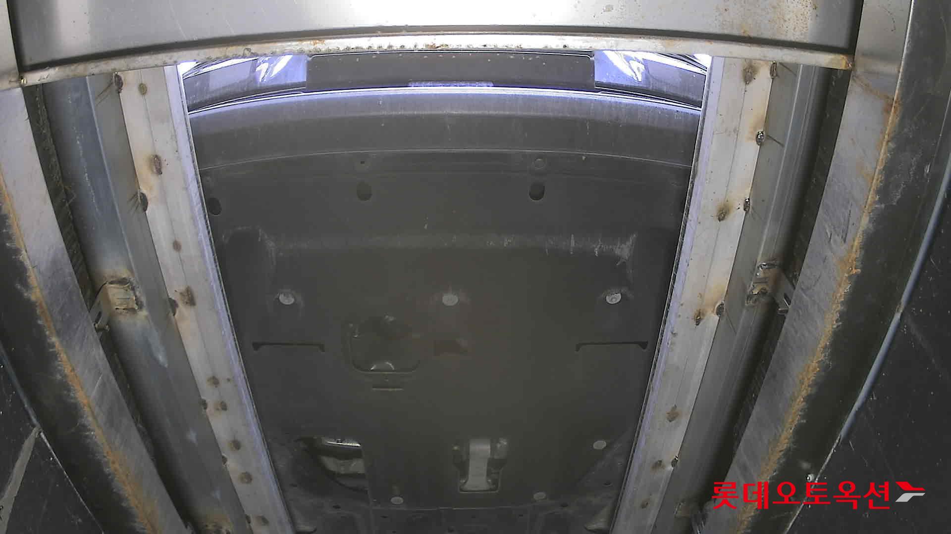 Kia K8 - 8