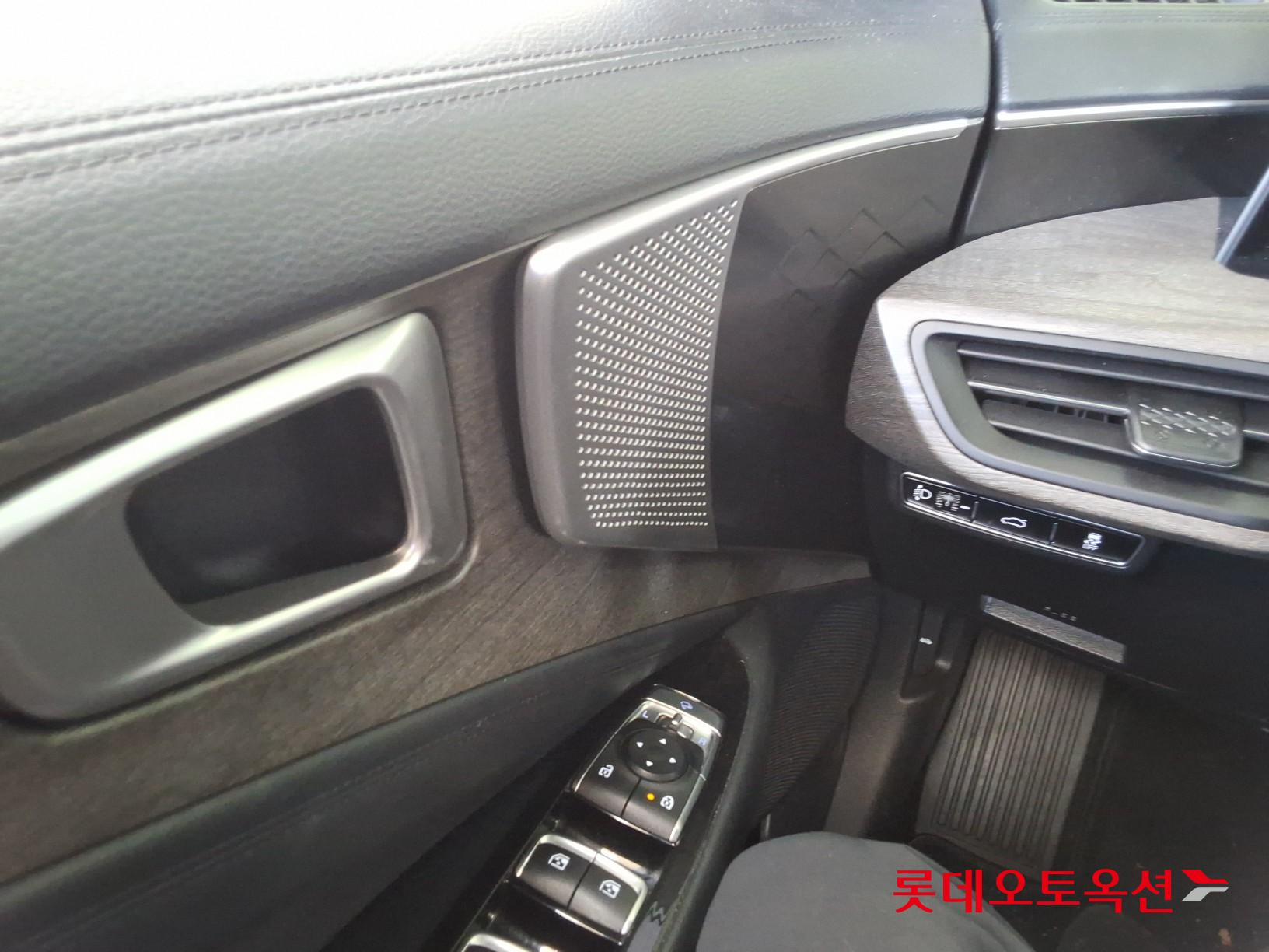 Kia K8 - 29