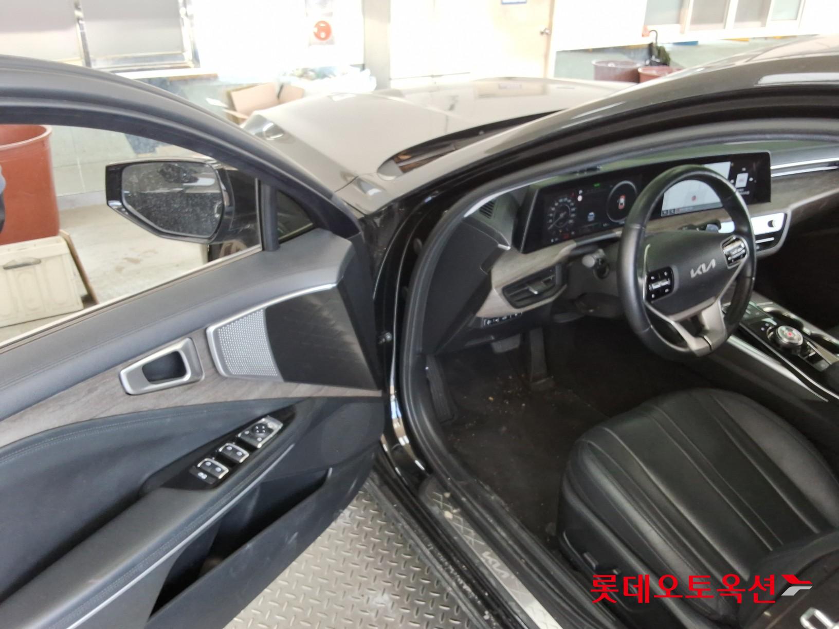 Kia K8 - 36