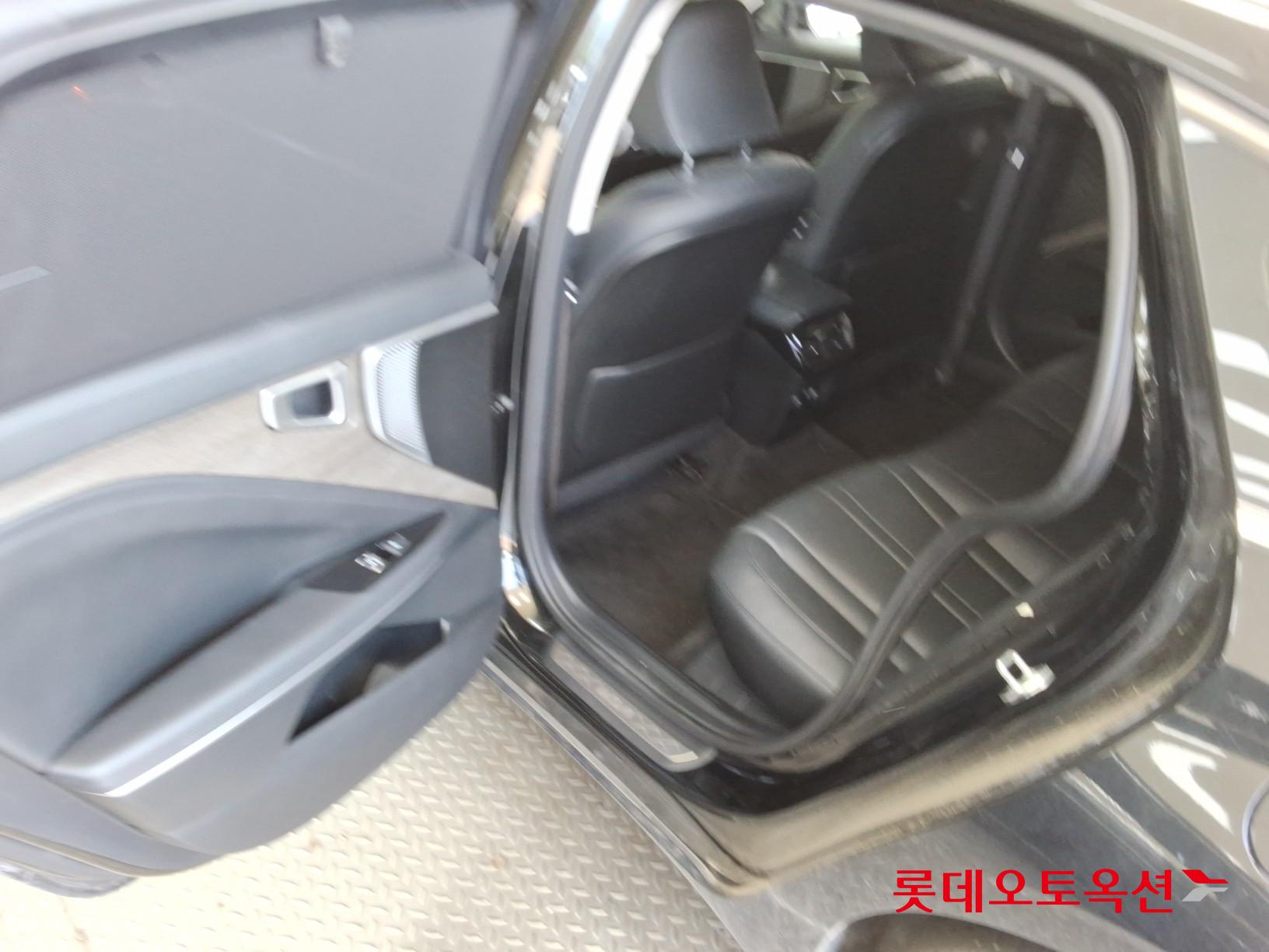 Kia K8 - 37
