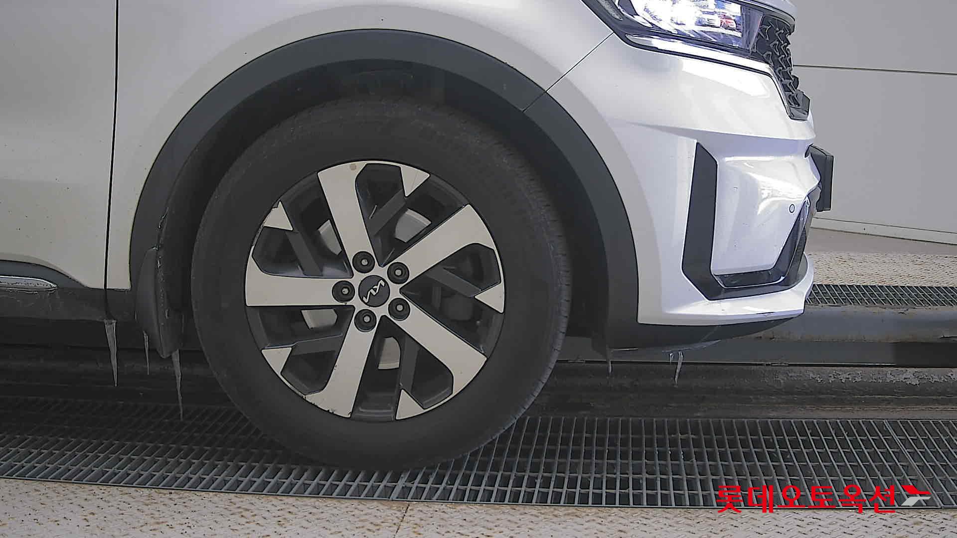 Kia Sorento id 3628827 из Кореи 23