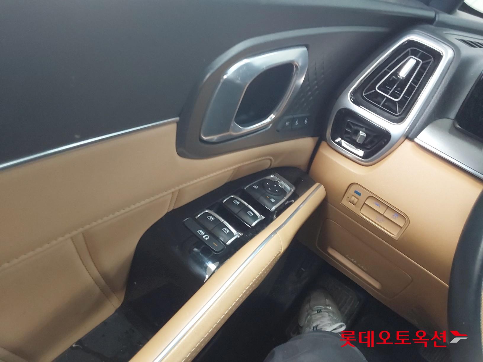 Kia Sorento id 3628827 из Кореи 28