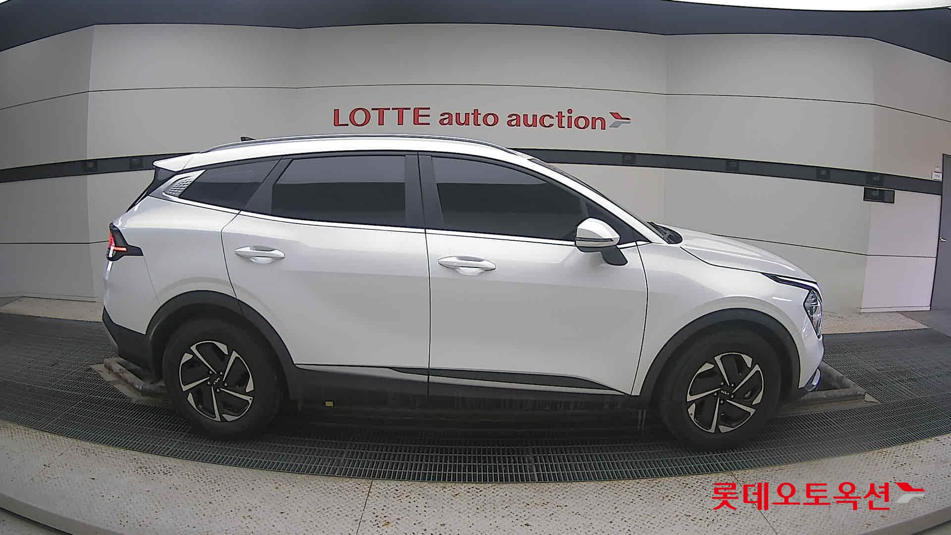Kia Sportage Hybrid 2022 Snow White Pearl (optional) из Кореи, фото 3