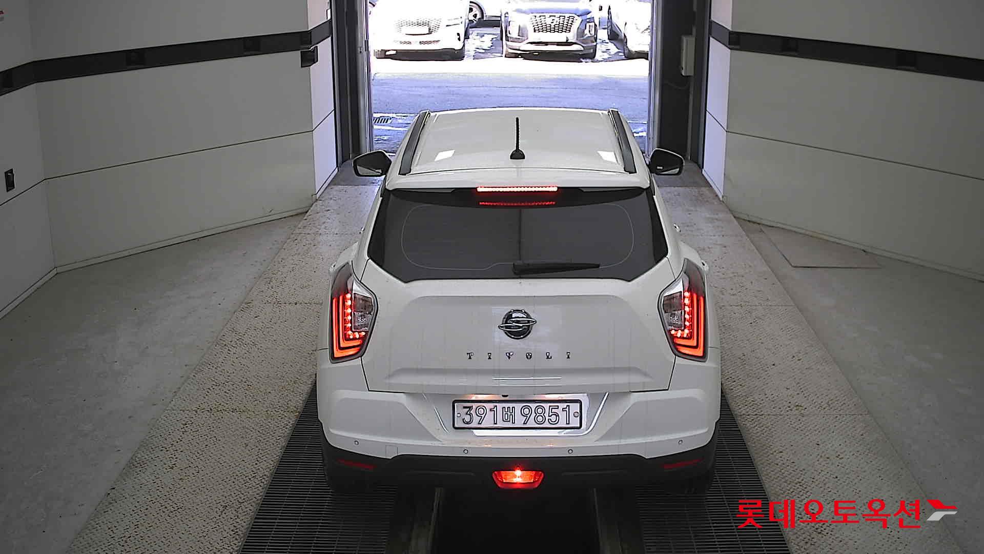 SsangYong Tivoli 2022 Grand White из Кореи, фото 5
