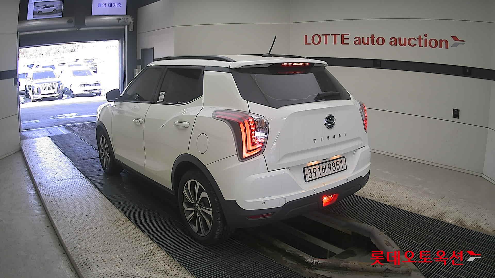 SsangYong Tivoli 2022 Grand White из Кореи, фото 6