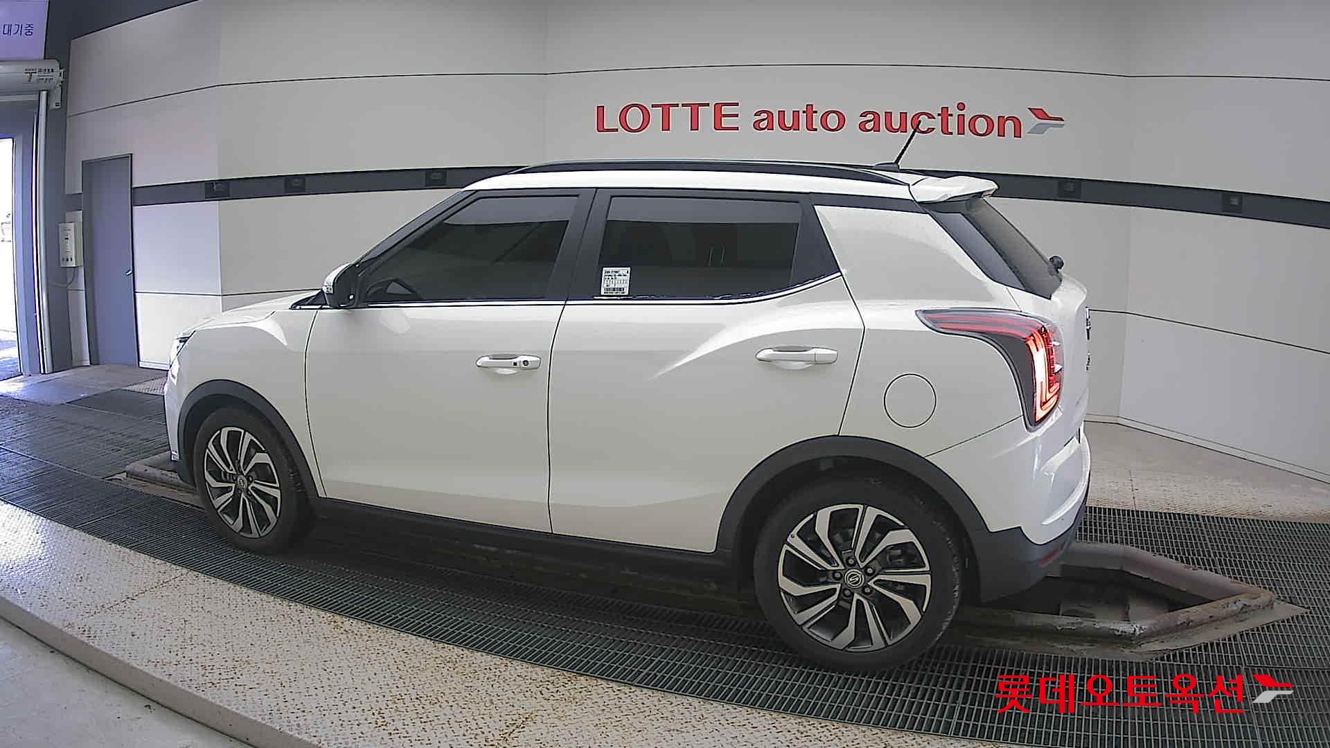 SsangYong Tivoli id 3628878 из Кореи 11