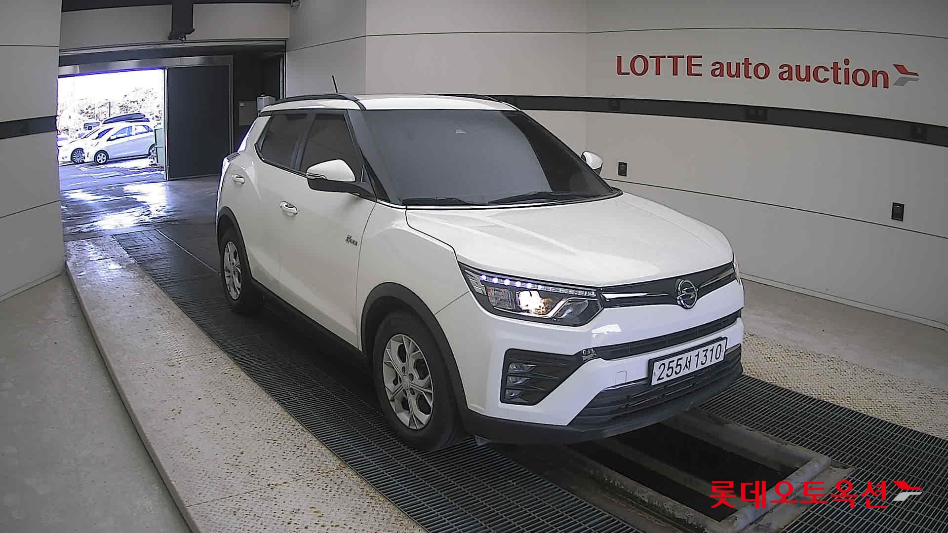 SsangYong Tivoli 2022 Grand White из Кореи, фото 2
