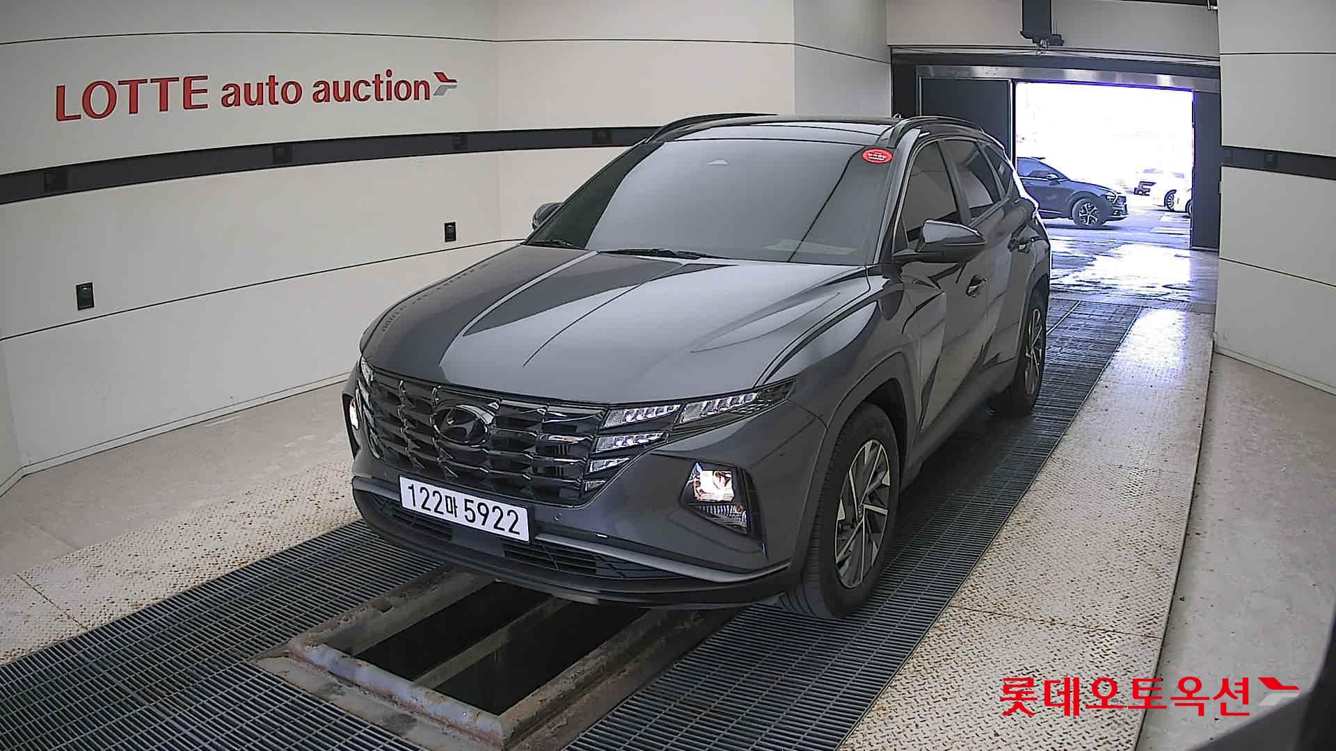 Hyundai Tucson 2022 Titanium Grey Metallic из Кореи