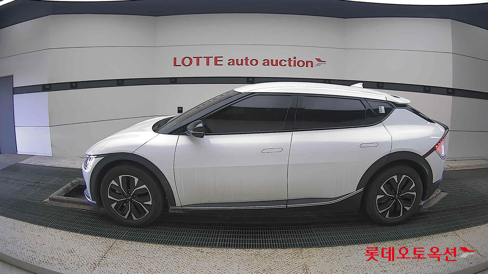 Kia EV6 id 3633623 из Кореи 7