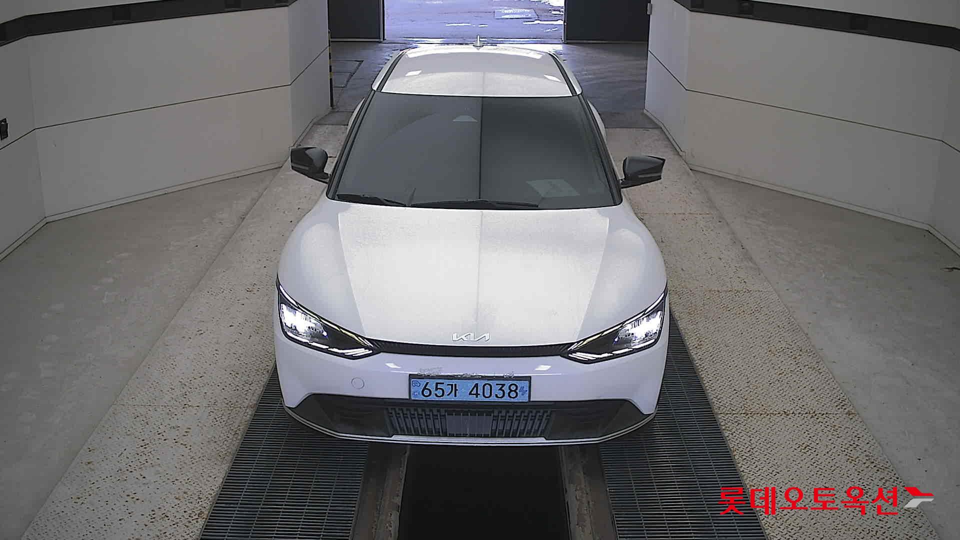 Kia EV6 id 3633623 из Кореи 8