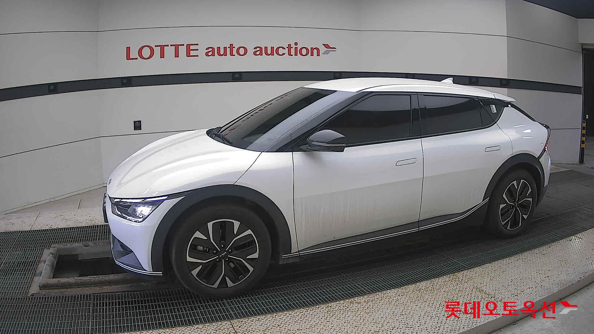 Kia EV6 id 3633623 из Кореи 12