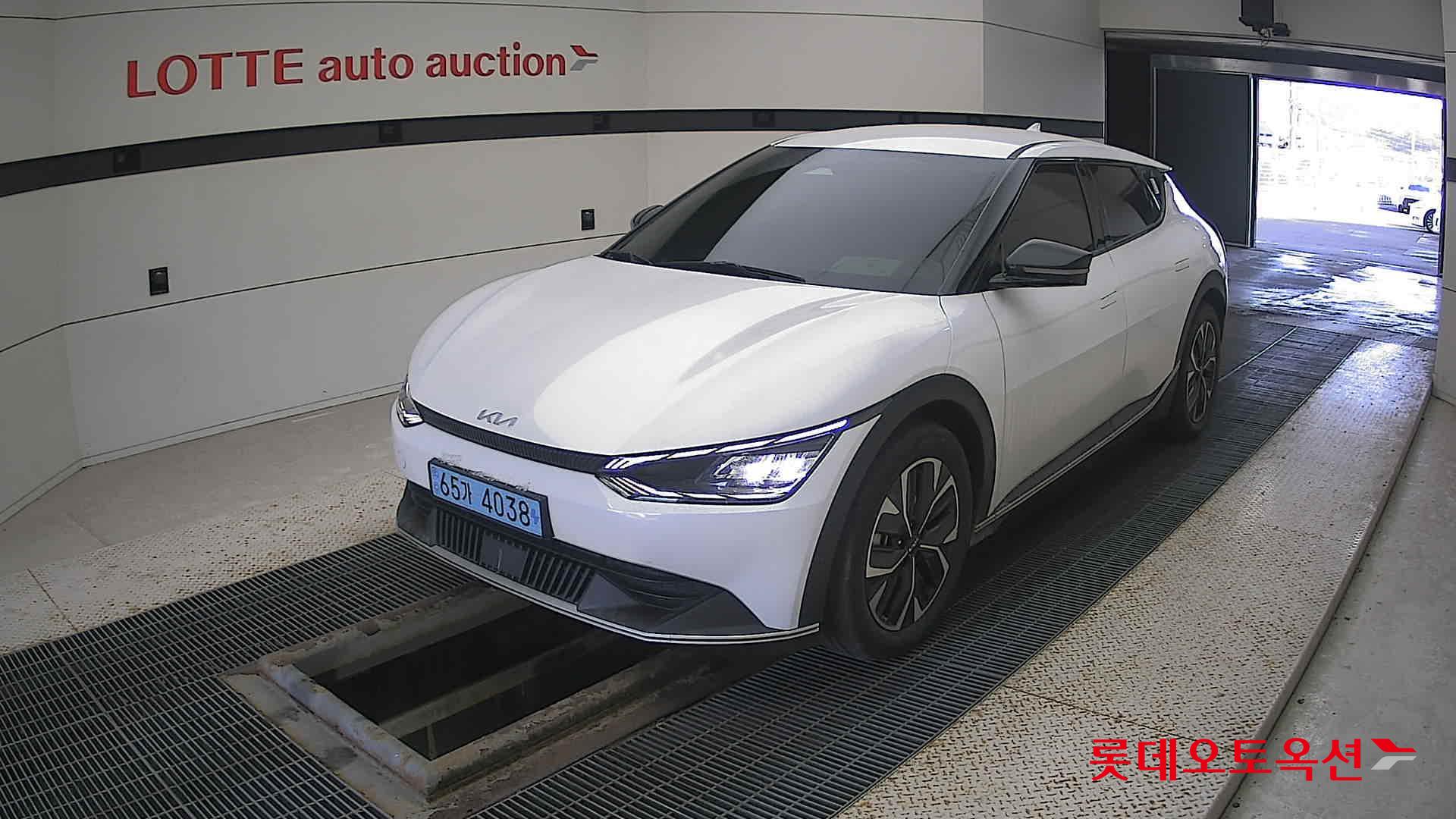 Kia EV6 id 3633623 из Кореи 14