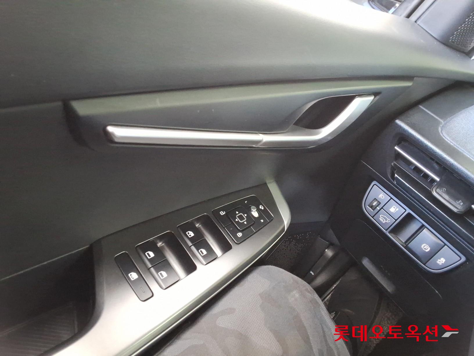 Kia EV6 id 3633623 из Кореи 28