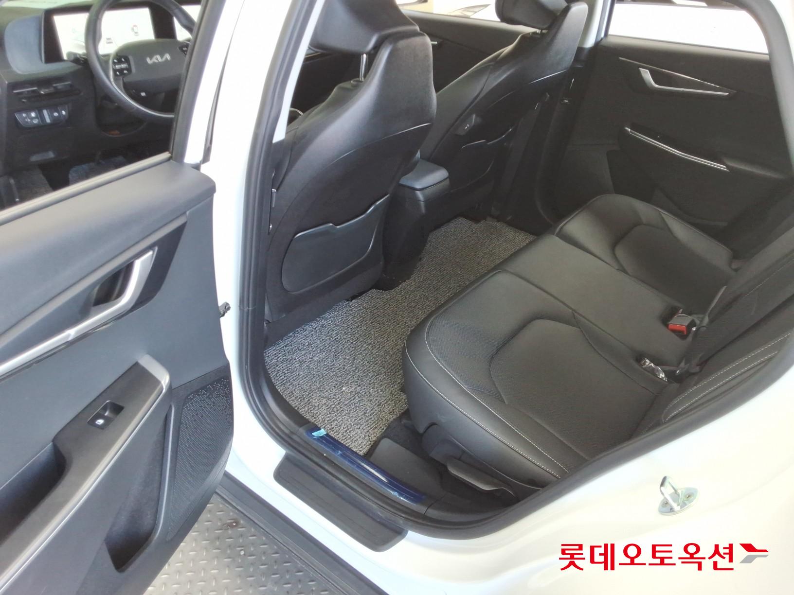 Kia EV6 id 3633623 из Кореи 36