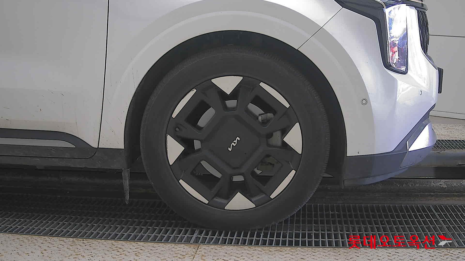 Kia Carnival Hybrid id 3633641 из Кореи 23