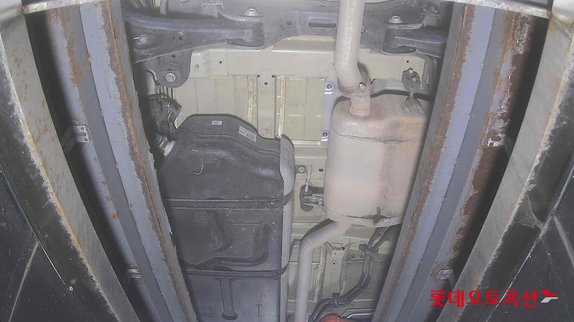 Kia Carnival Hybrid id 3633641 из Кореи 27