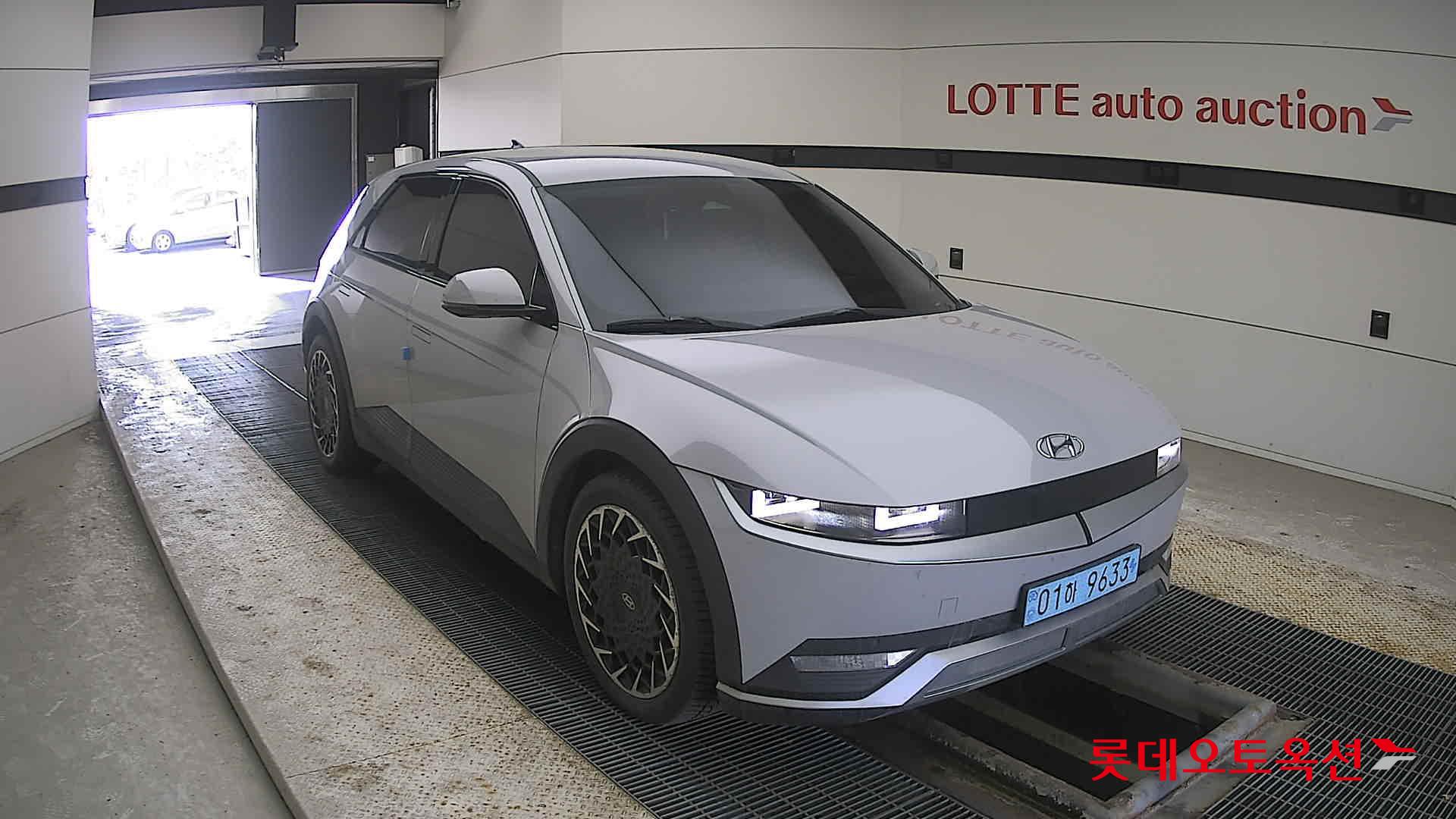 Hyundai IONIQ 5 2023 Cyber Grey Metallic из Кореи, фото 2