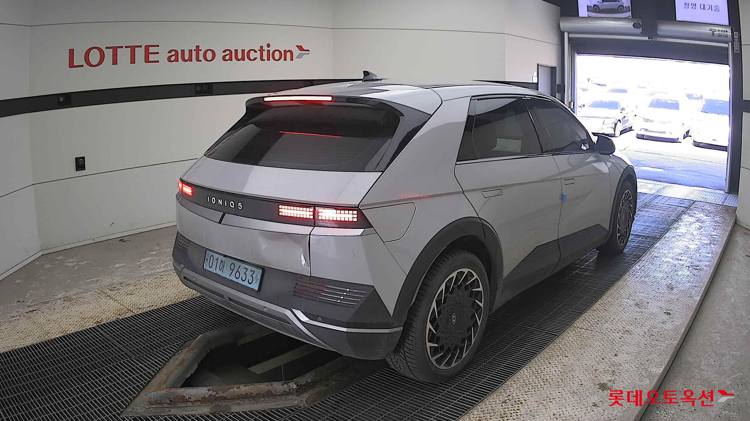 Hyundai IONIQ 5 2023 Cyber Grey Metallic из Кореи, фото 4