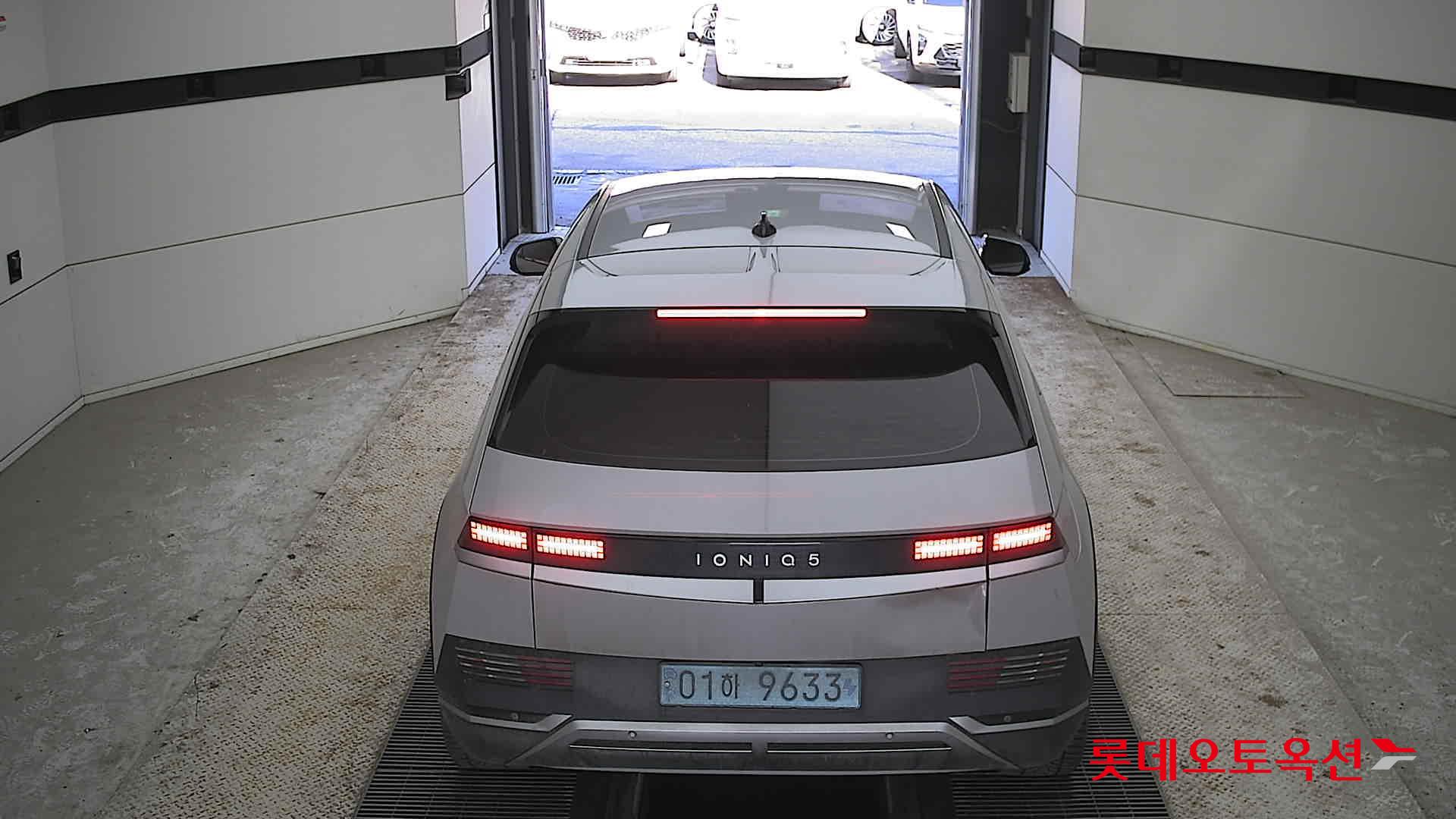 Hyundai IONIQ 5 2023 Cyber Grey Metallic из Кореи, фото 5