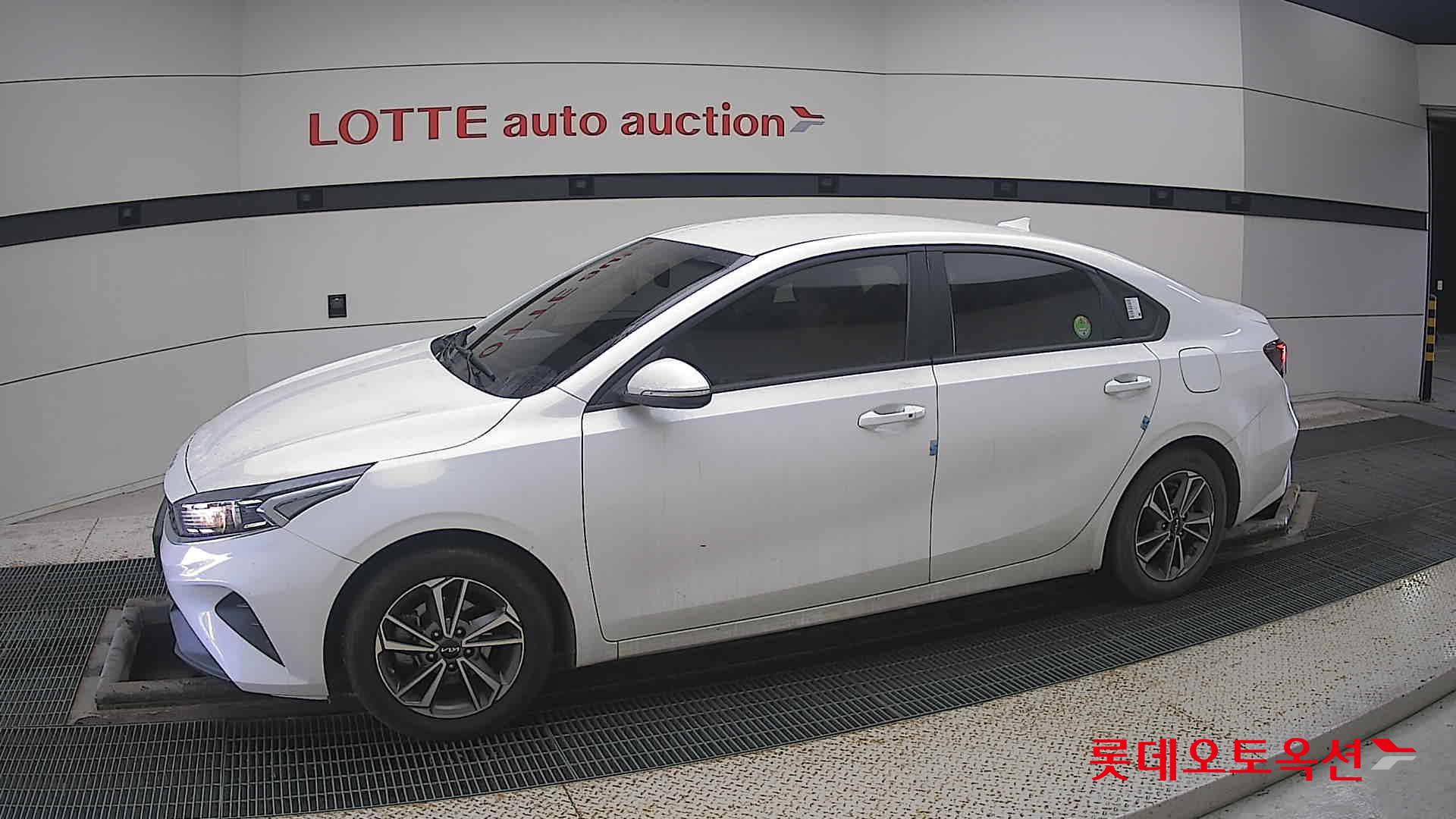 Kia K3 id 3628824 из Кореи 12