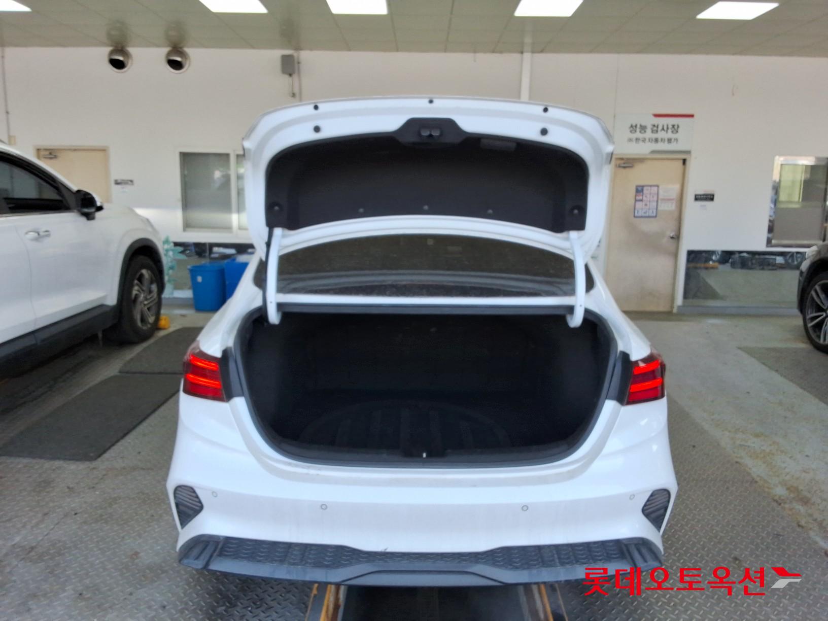 Kia K3 id 3628824 из Кореи 37