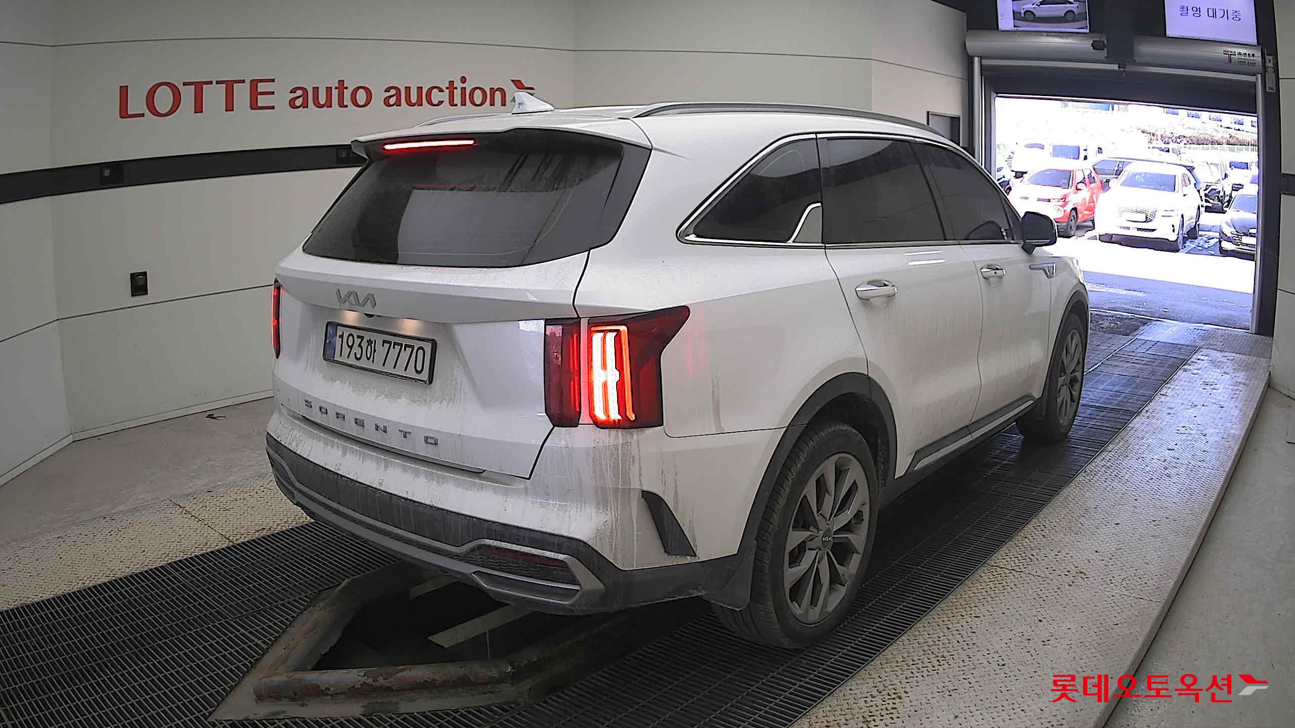 Kia Sorento 2022 Snow White Pearl (optional) из Кореи, фото 4